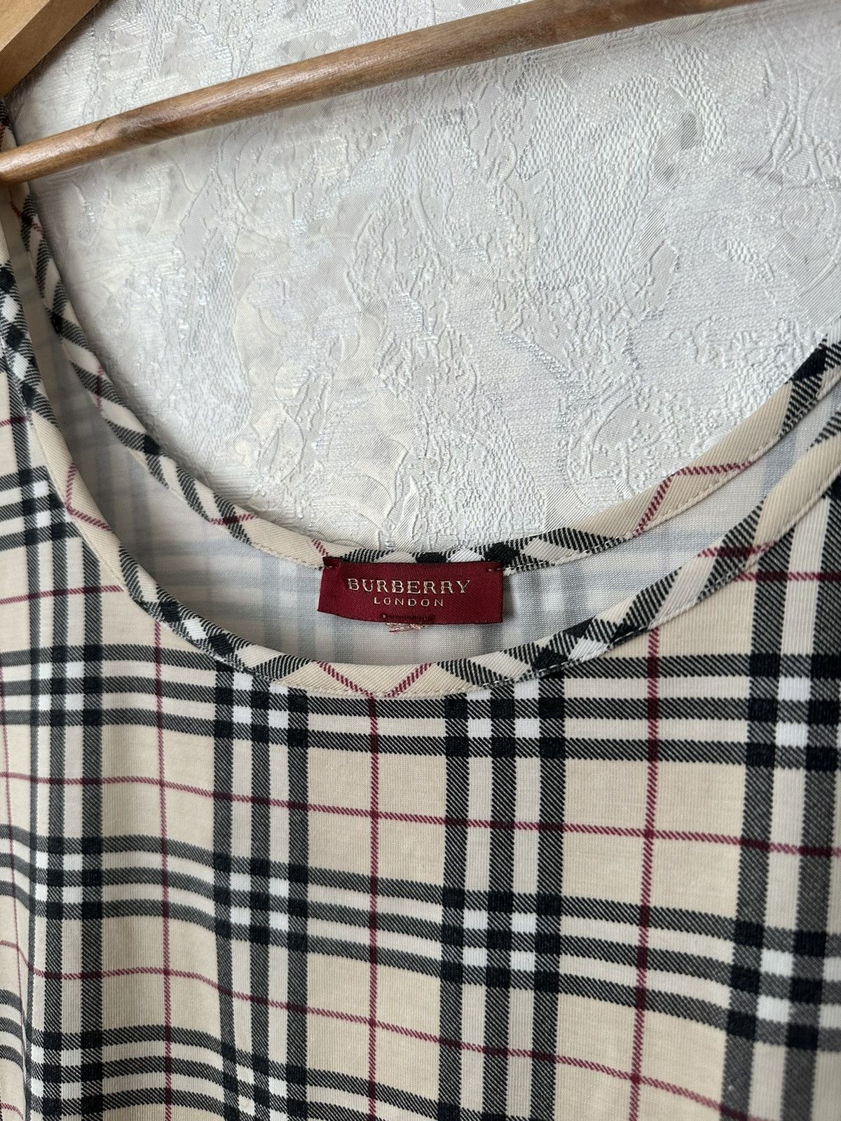 Burberry × Vintage Burberry London Red Tag Checkered Tee Size US M / EU 48-50 / 2 - 3 Thumbnail
