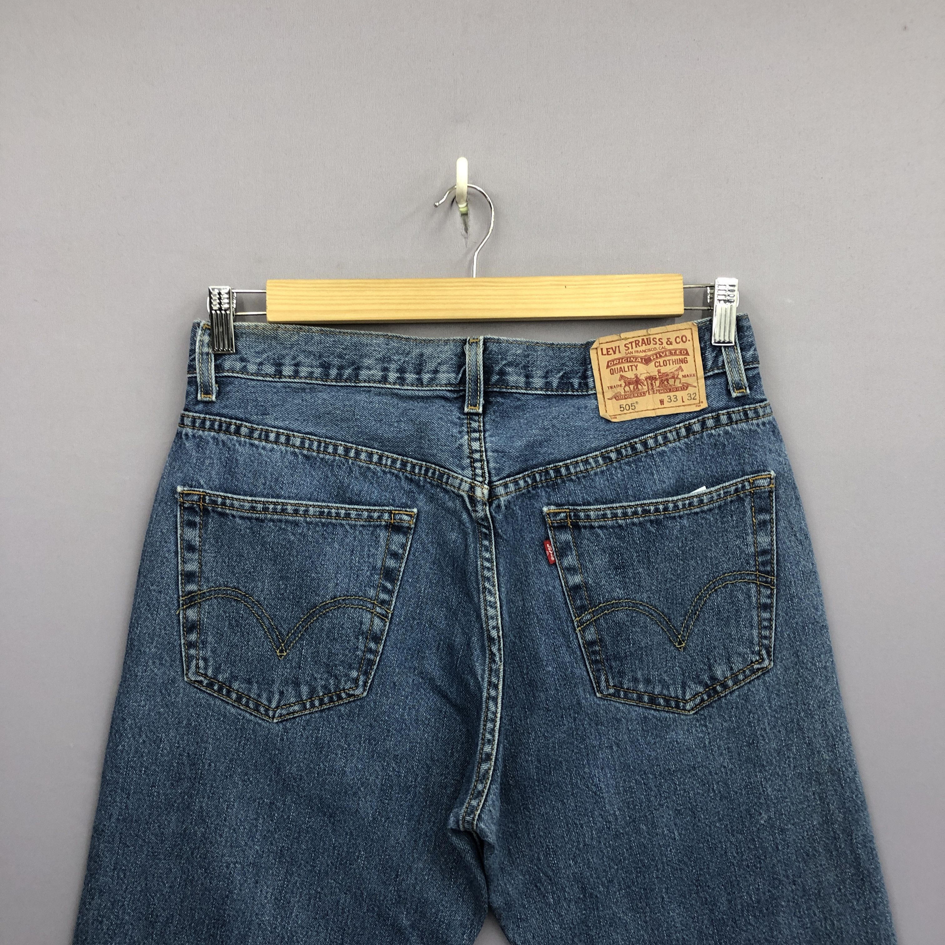 Levi's Vintage Levis 505 Faded Jeans Dirty Levi's Light Wash Denim Size US 32 / EU 48 - 6 Thumbnail