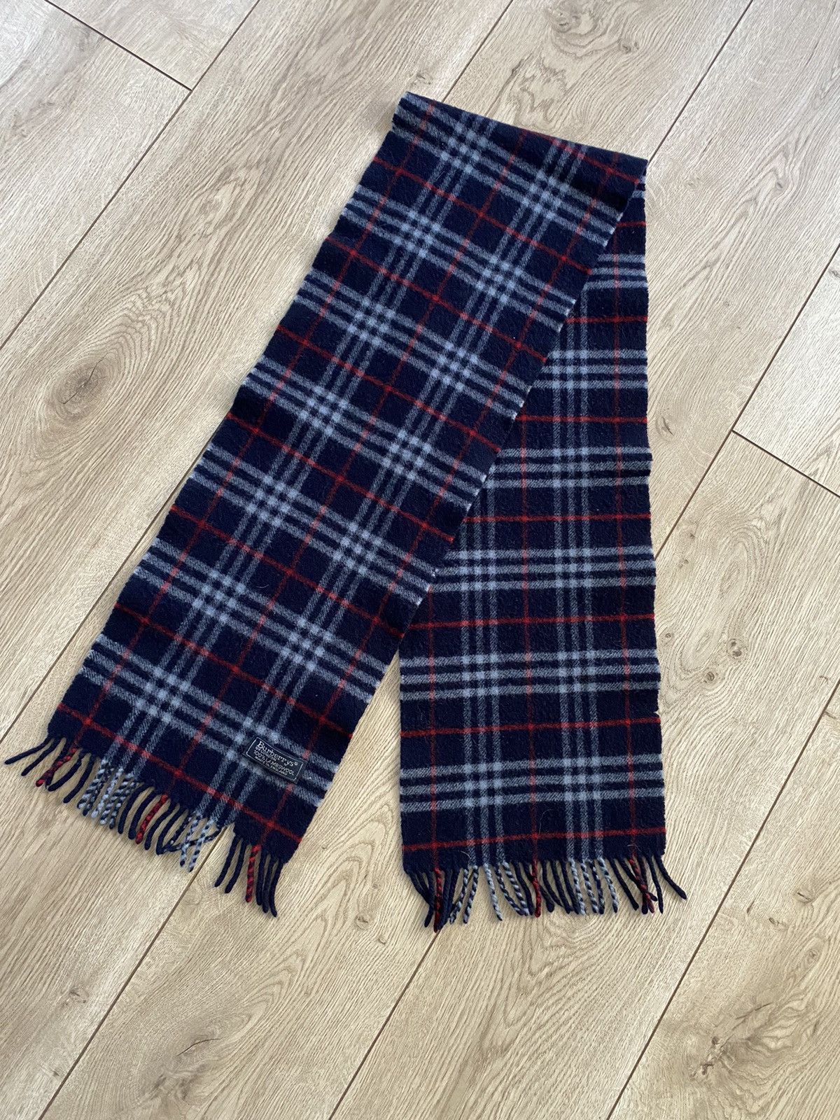 Burberry Vintage Burberrys Scarf Wool Made In England Size ONE SIZE - 4 Thumbnail