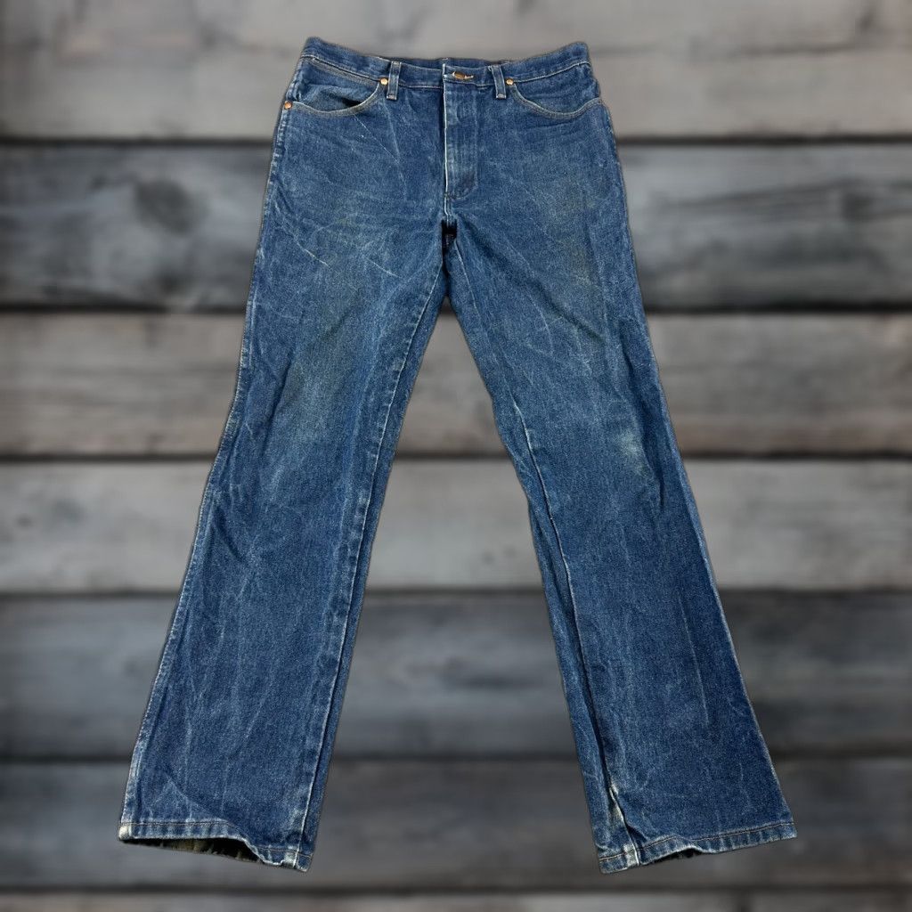 Wrangler VINTAGE Wrangler Jeans Mens 34x33 Blue Cowboy Cut Slim Fit Dark Wash 936DEN Jeans Mens Slim Cotton Denim 5-Pocket Cowboy Cut Size US 34 / EU 50 - 1 Thumbnail