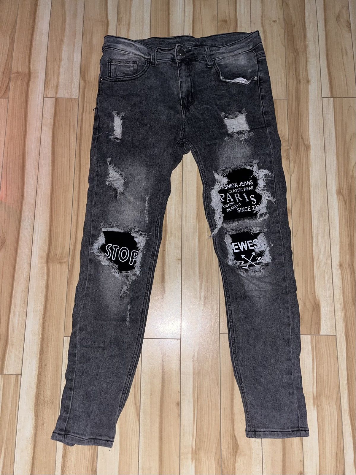 Shein Mens ripped skinny jeans in size 33x33 Size US 33 - 2 Thumbnail