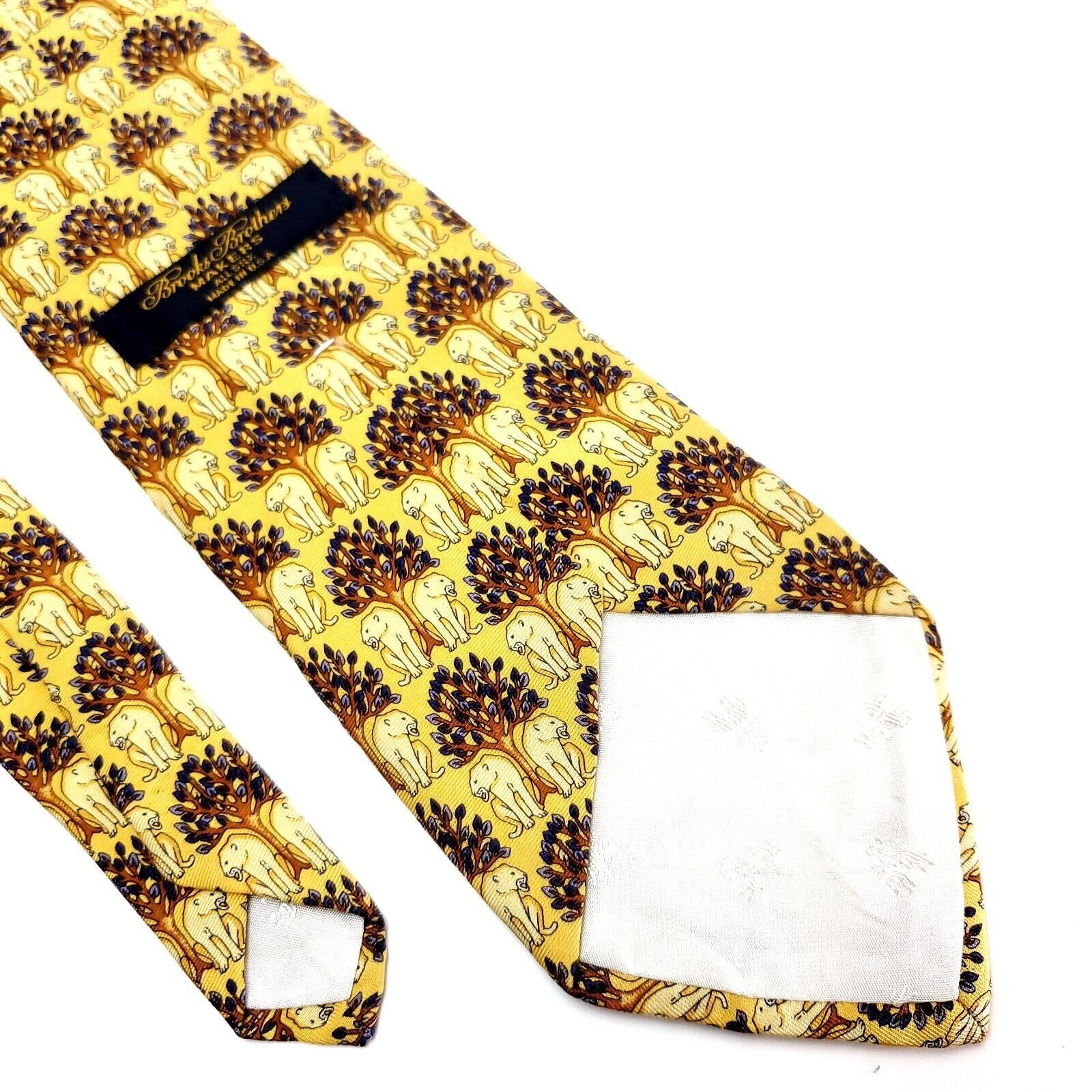 Brooks Brothers Brooks Brothers Makers Silk Tie Yellow Lion Print Size ONE SIZE - 4 Thumbnail