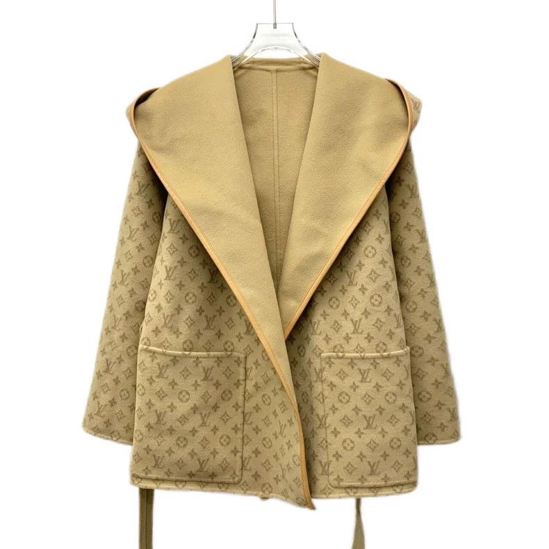 Louis Vuitton Louis Vuitton Brown logo presbyopic full print reversible Size 4XL / US 24-26 - 1 Thumbnail