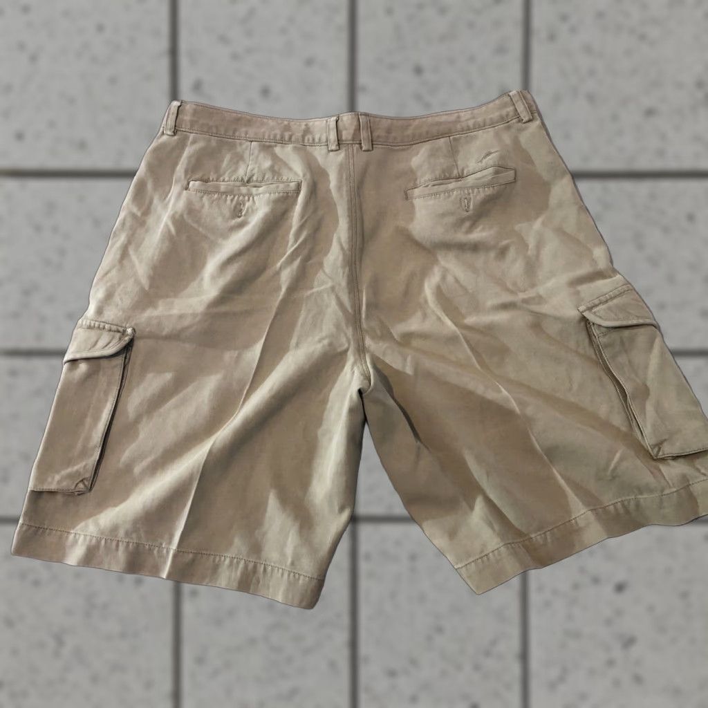 Tommy Bahama VINTAGE Mens Tommy Bahama Silk Cargo Shorts 40 Khaki Chino Size US 40 / EU 56 - 1 Thumbnail