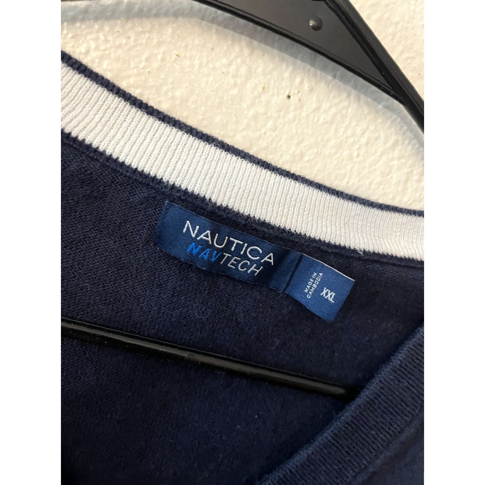 Nautica Nautica Men’s Navtech V-Neck Sweater XXL Navy Blue Classic Fit Slim Pullover Knit Pullover Casual Formal All Seasons Lightweight Size US XXL / EU 58 / 5 - 3 Thumbnail