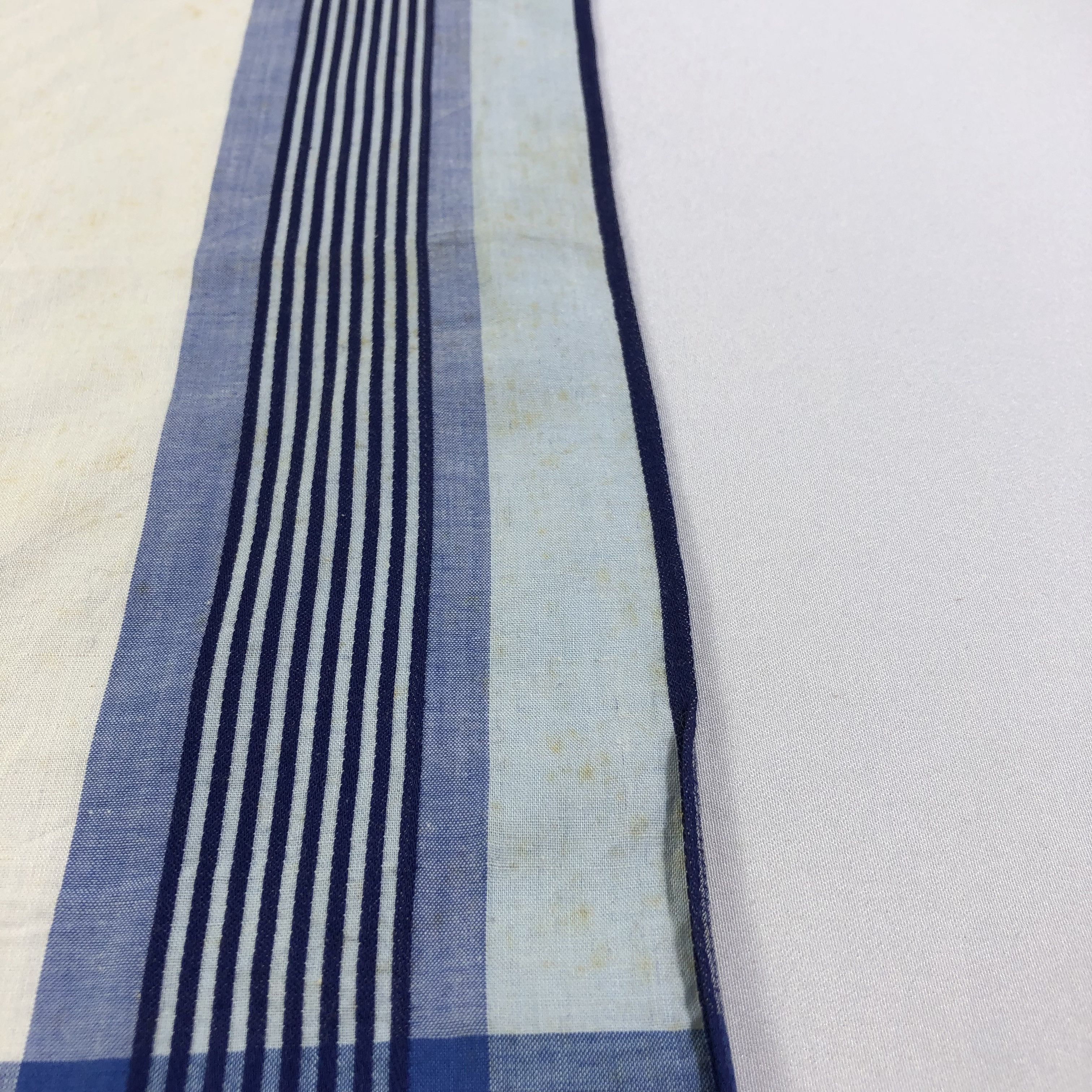 Pierre Balmain Pierre Balmain Handkerchief Neckerchief Bandana H2191 Size ONE SIZE - 6 Thumbnail