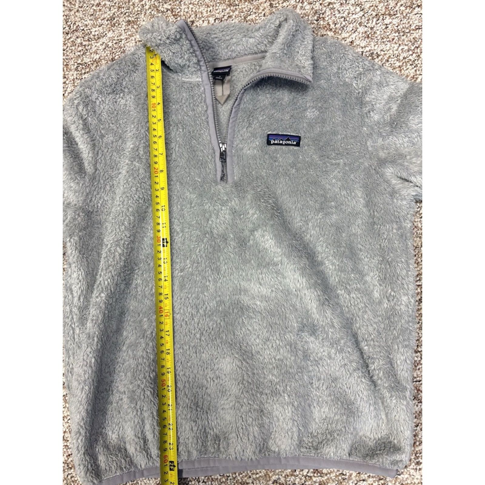 Patagonia Patagonia Jacket Grey 1/4 Zip Pullover Logo Mock Neck Fuzzy Women’s Size Small Size S / US 4 / IT 40 - 7 Thumbnail