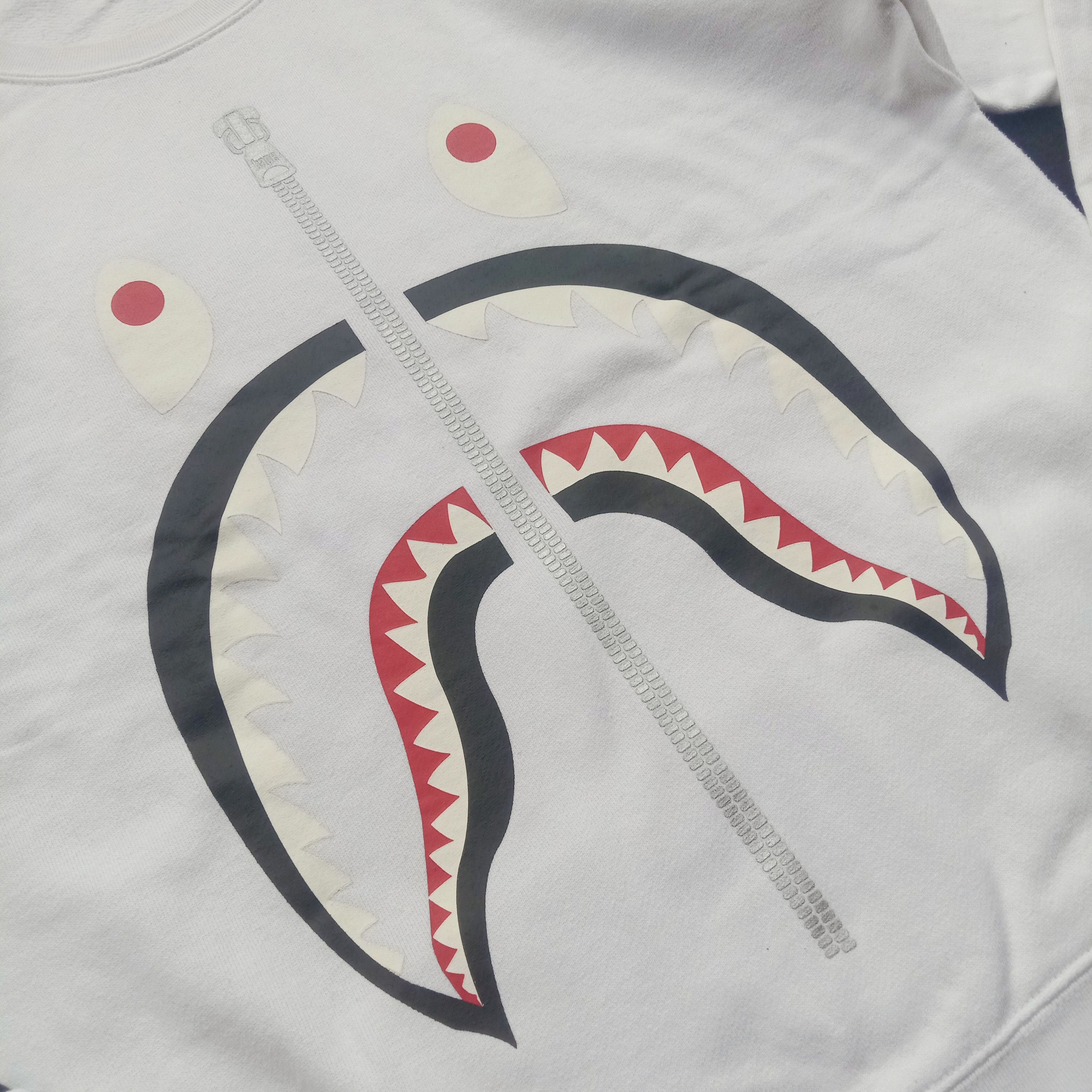 Bape Shark Crewneck Size US M / EU 48-50 / 2 - 2 Thumbnail