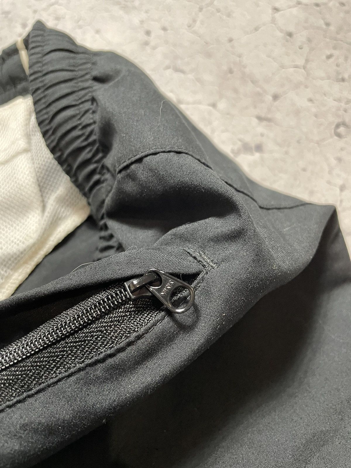 Nike × Vintage Nike Vintage Nylon Shorts Swoosh Drill Y2K Size US 36 / EU 52 - 11 Thumbnail