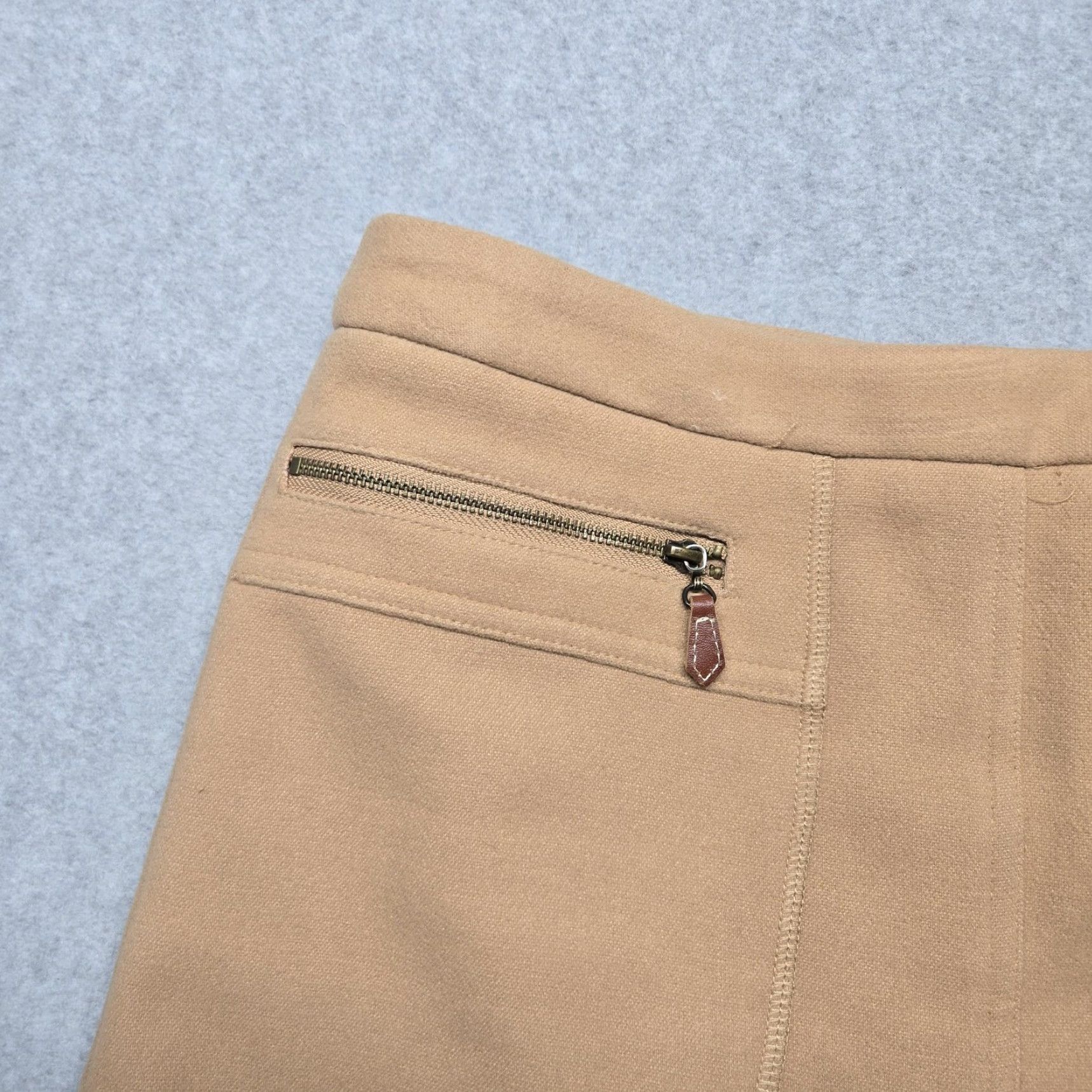 J.McLaughlin VINTAGE J.McLaughlin Skirt Womens 8 Tan Camel A-Line Lined Front Zip Pockets Back Zip Size 30" / US 8 / IT 44 - 2 Thumbnail