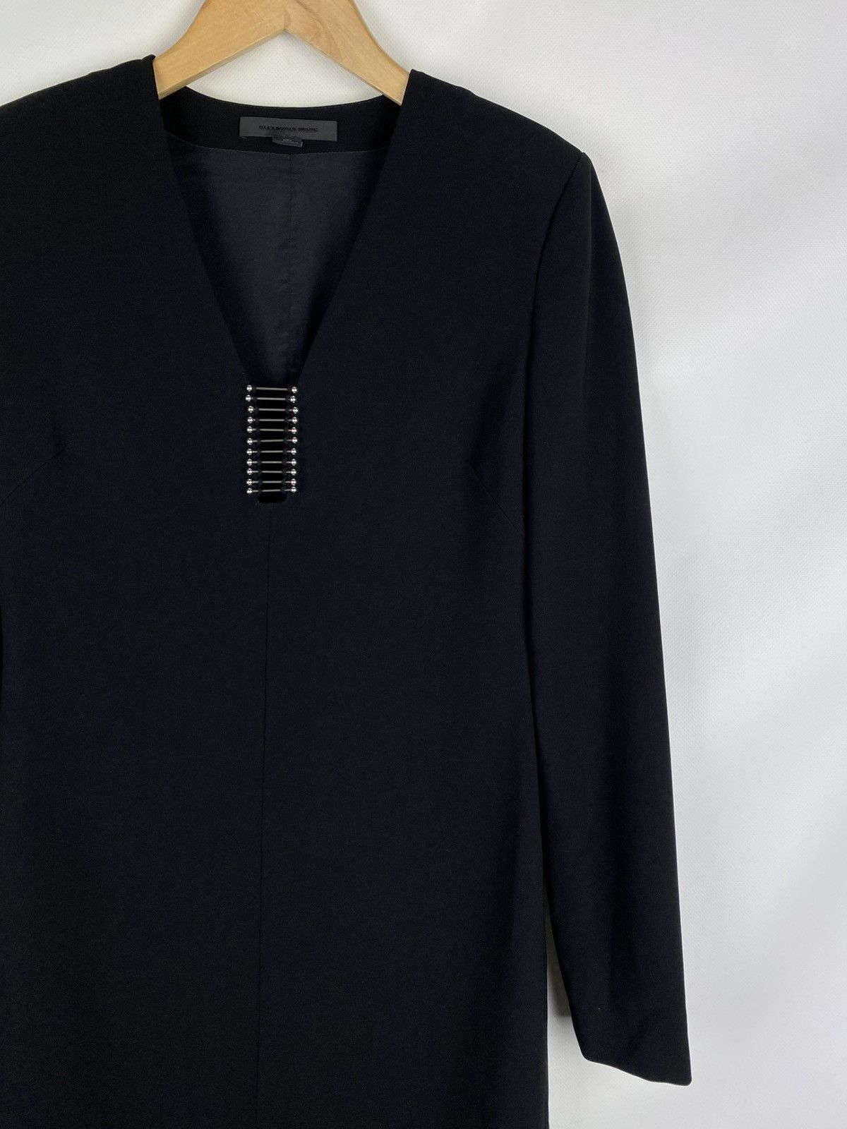 Alexander Wang Alexander Wang ladies long sleeve V-neck Dress size 6 Size M / US 6-8 / IT 42-44 - 6 Thumbnail