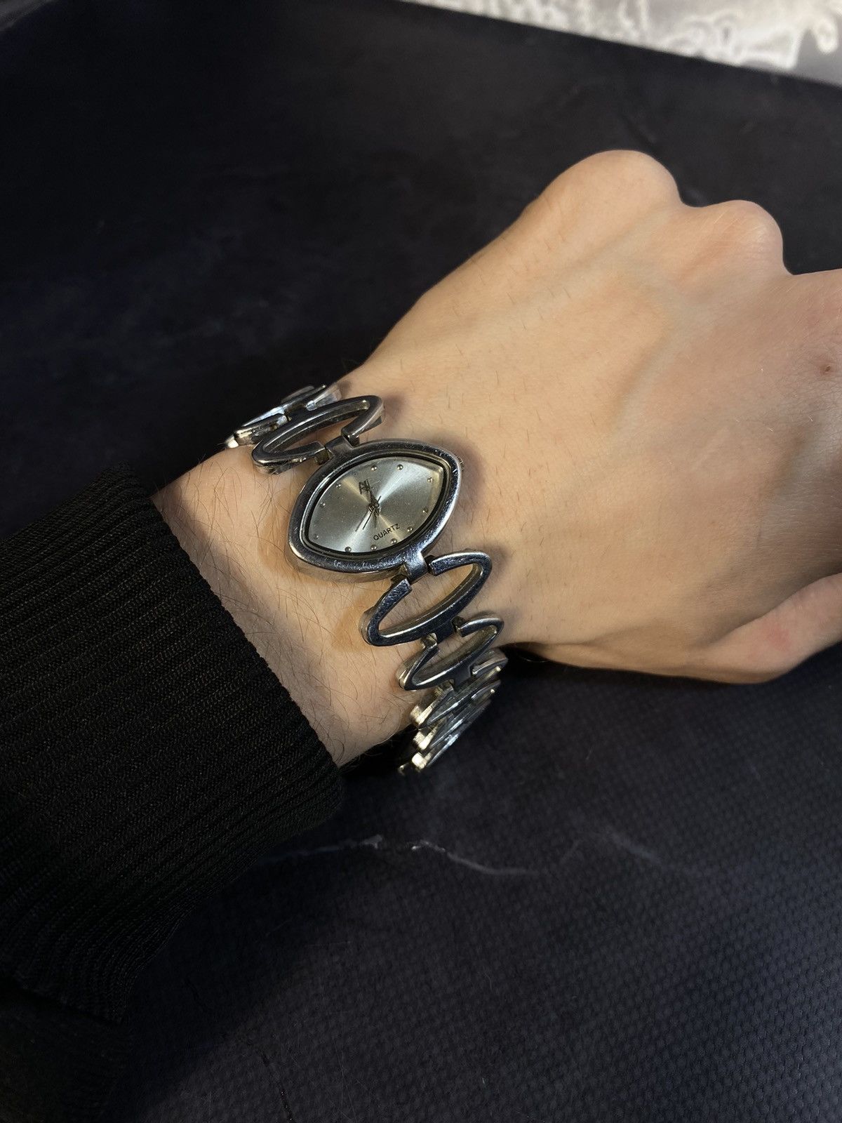 Hysteric Glamour Guitar pick bracelet | Grailed