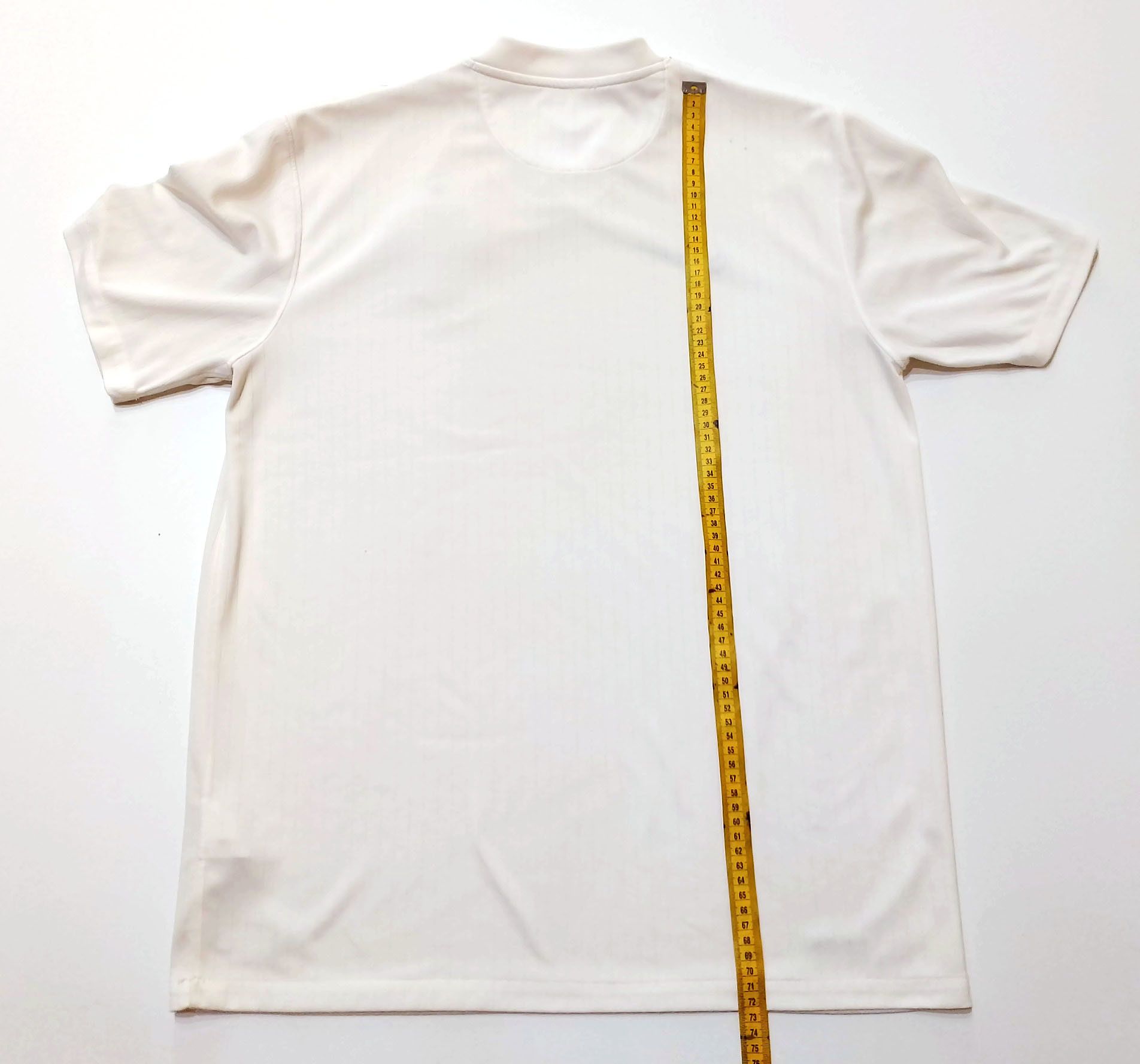 Nike England 2014 Home Nike Jersey, Men’s Size L, 588101-105 Size US L / EU 52-54 / 3 - 11 Thumbnail