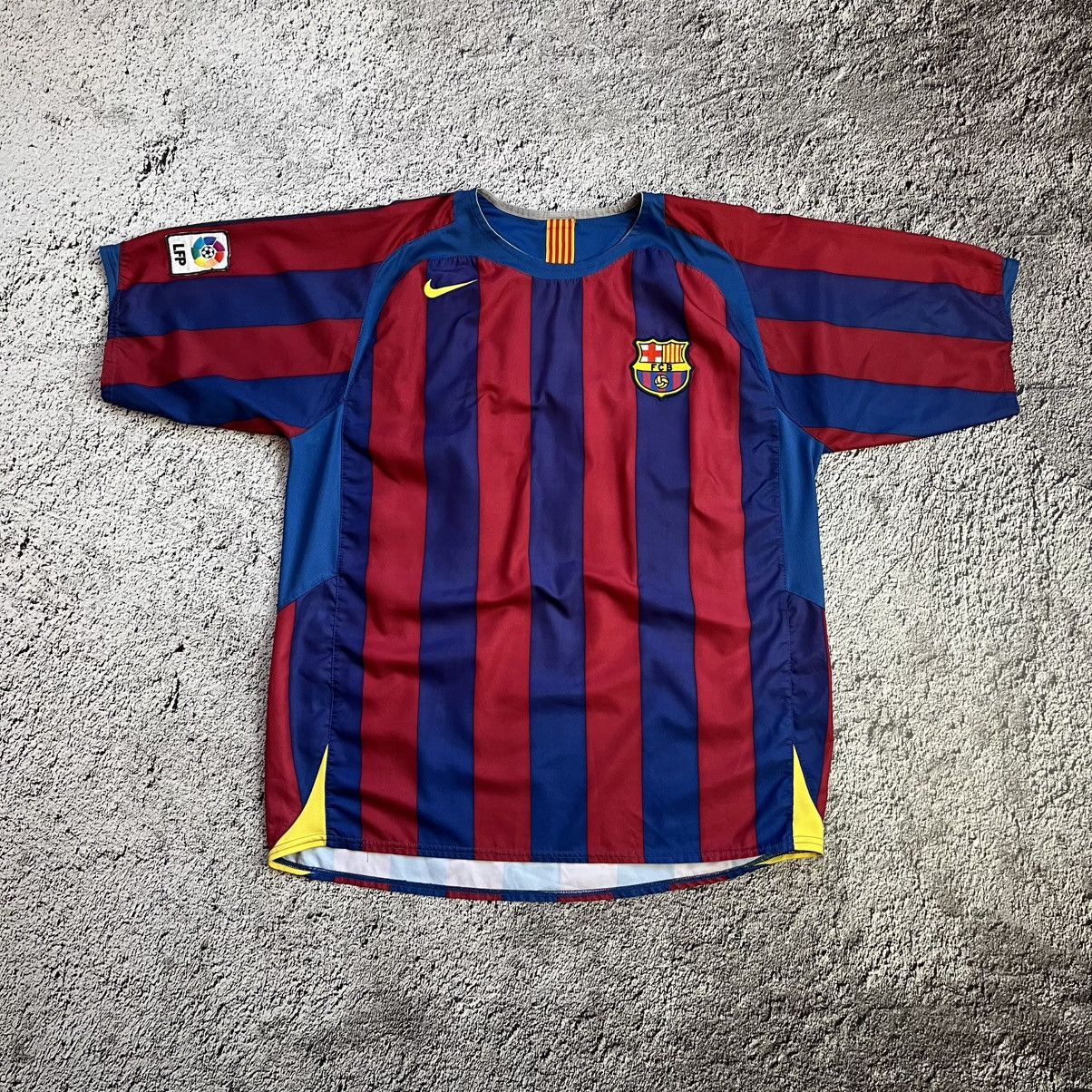 Nike Barcelona 2005/2006 Ronaldinho Home Football Shirt Size US XL / EU 56 / 4 - 2 Thumbnail