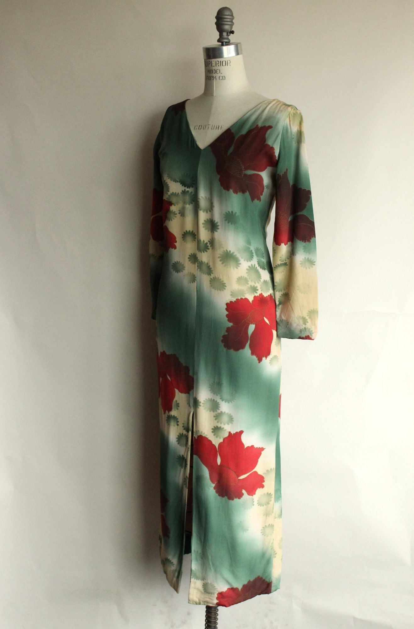 Vintage Vintage 1960s Dress, Green and Red Asian Rayon Maxidress wit Size M / US 6-8 / IT 42-44 - 7 Thumbnail