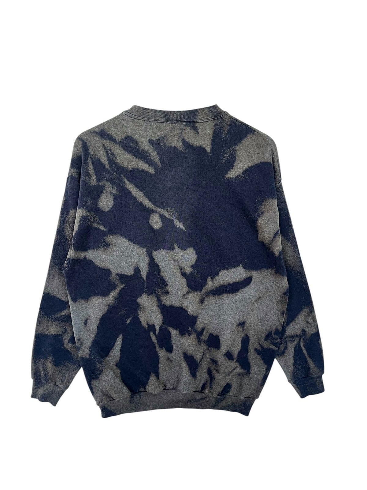 Vintage Vintage Bleach Tazmania Home Repair Sweatshirt Size US M / EU 48-50 / 2 - 2 Thumbnail
