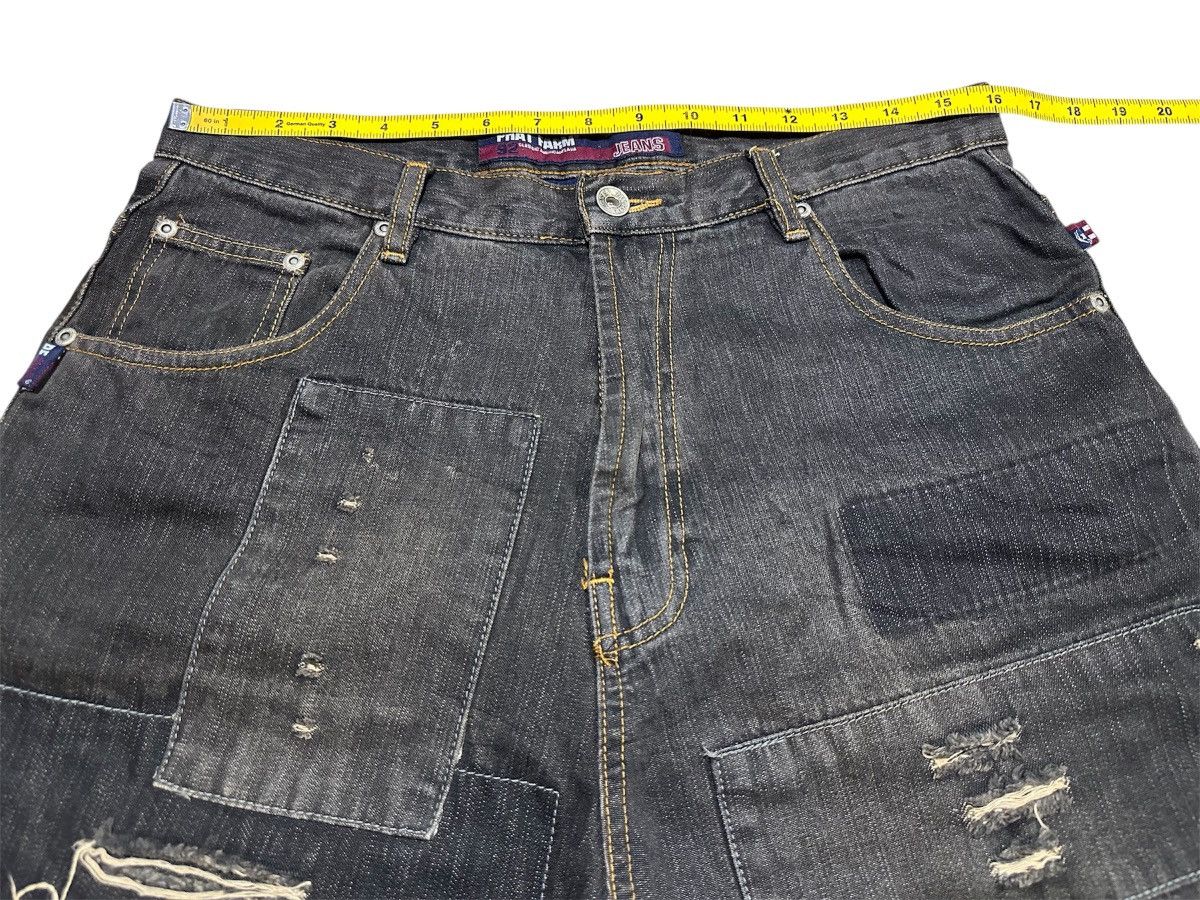 Japanese Brand 🔥Sick Y2K Phatfarm Patchwork Baggy Denim Distressed Size US 32 / EU 48 - 16 Thumbnail