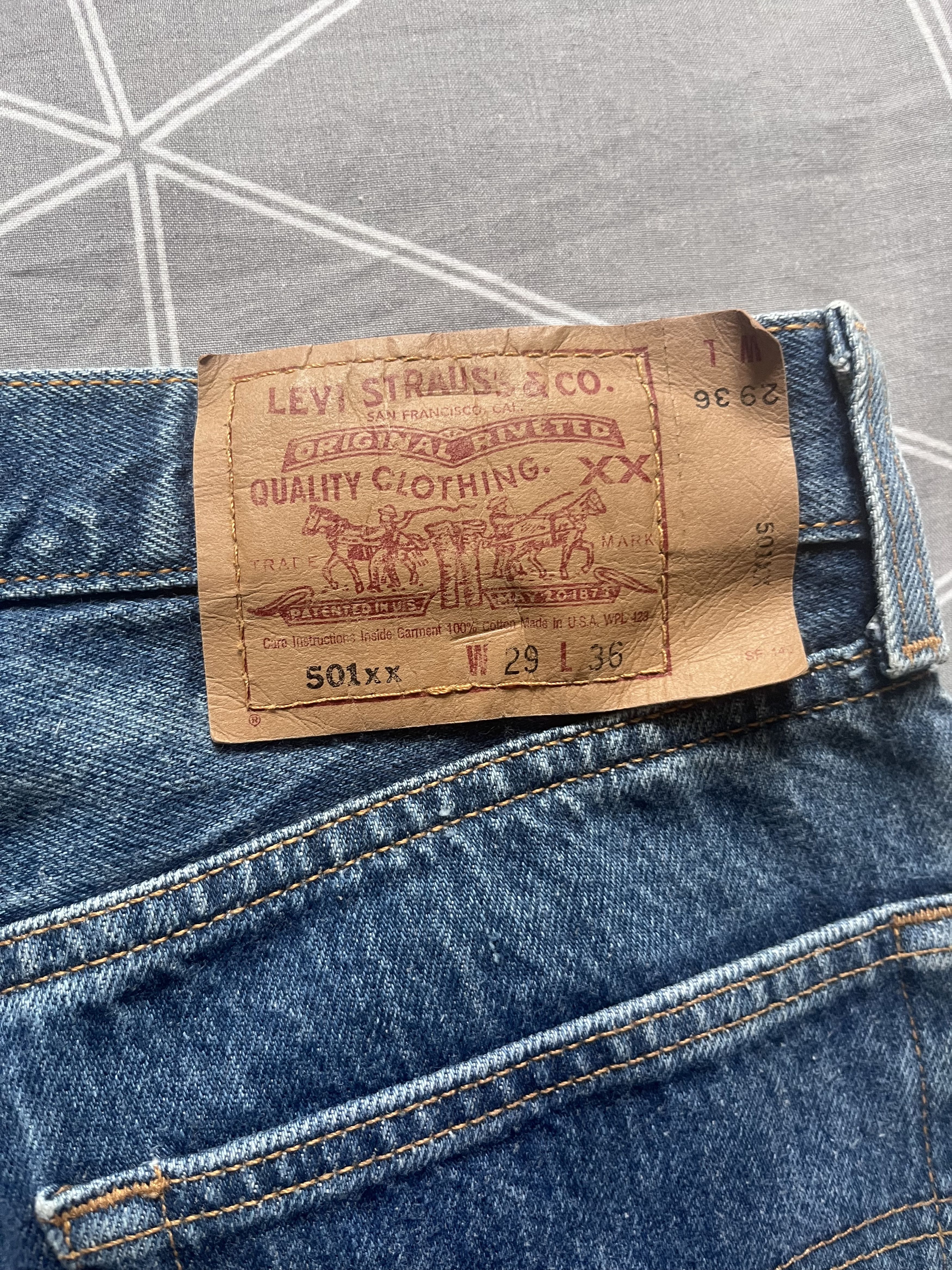 Levi's Vintage Levi’s 501XX Made USA 1997 – 555 Valencia Street Size US 29 - 4 Thumbnail
