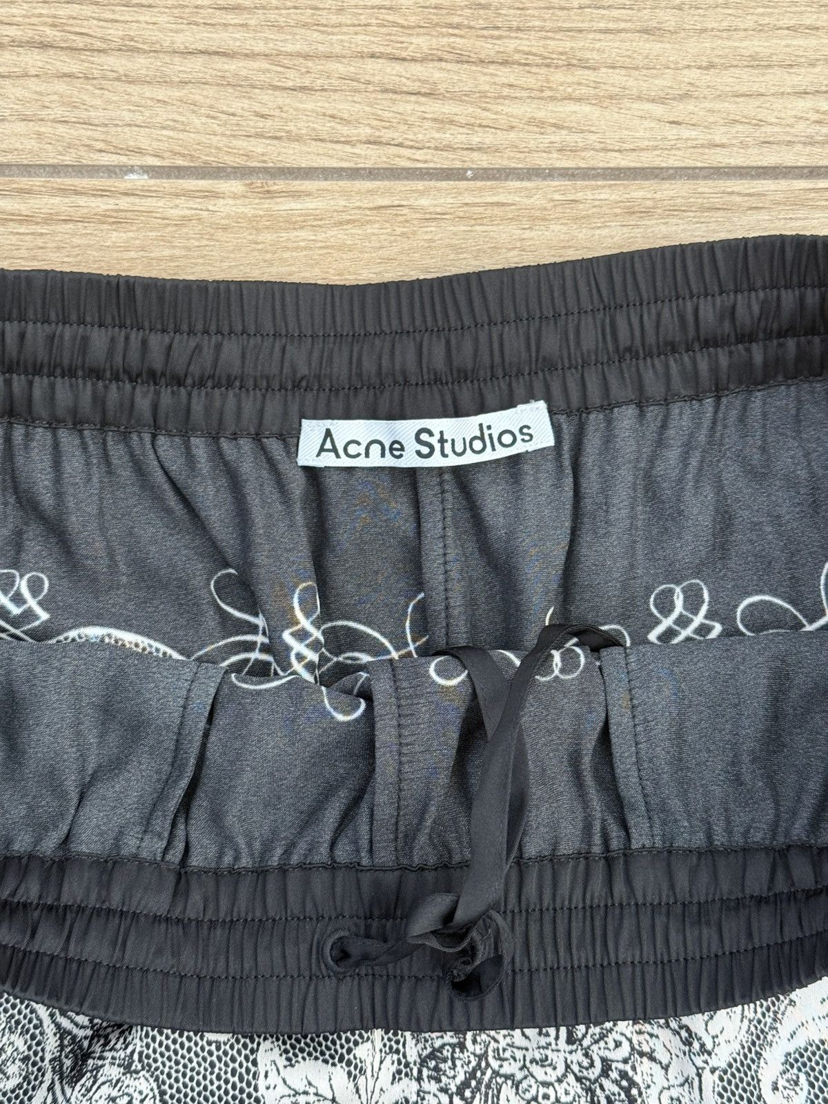 Acne Studios Acne Studios Pattern Printed Bunny Shorts Size US 32 / EU 48 - 5 Thumbnail