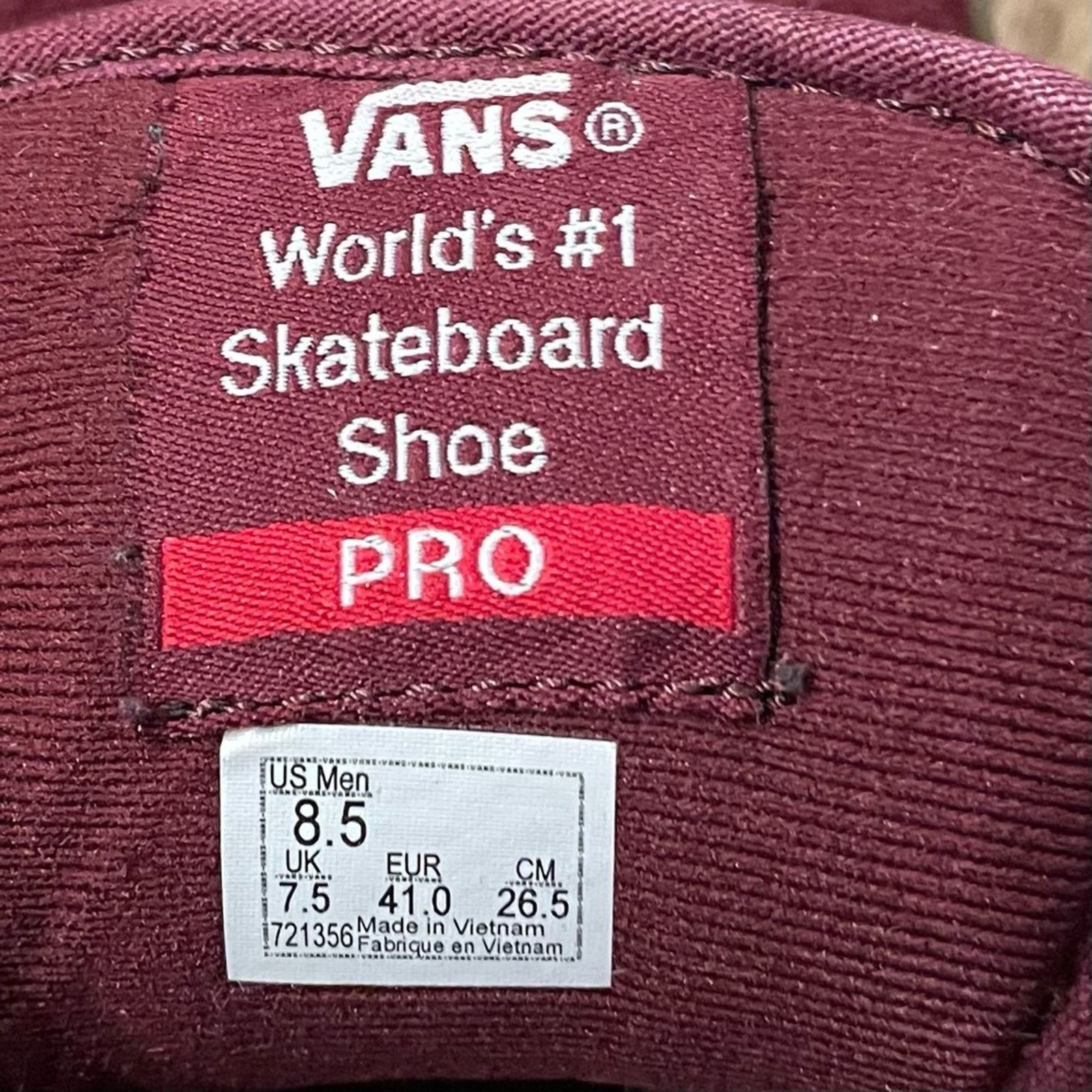 Vans Vans Chukka Low 8.5 Size US 8.5 / EU 41-42 - 8 Thumbnail