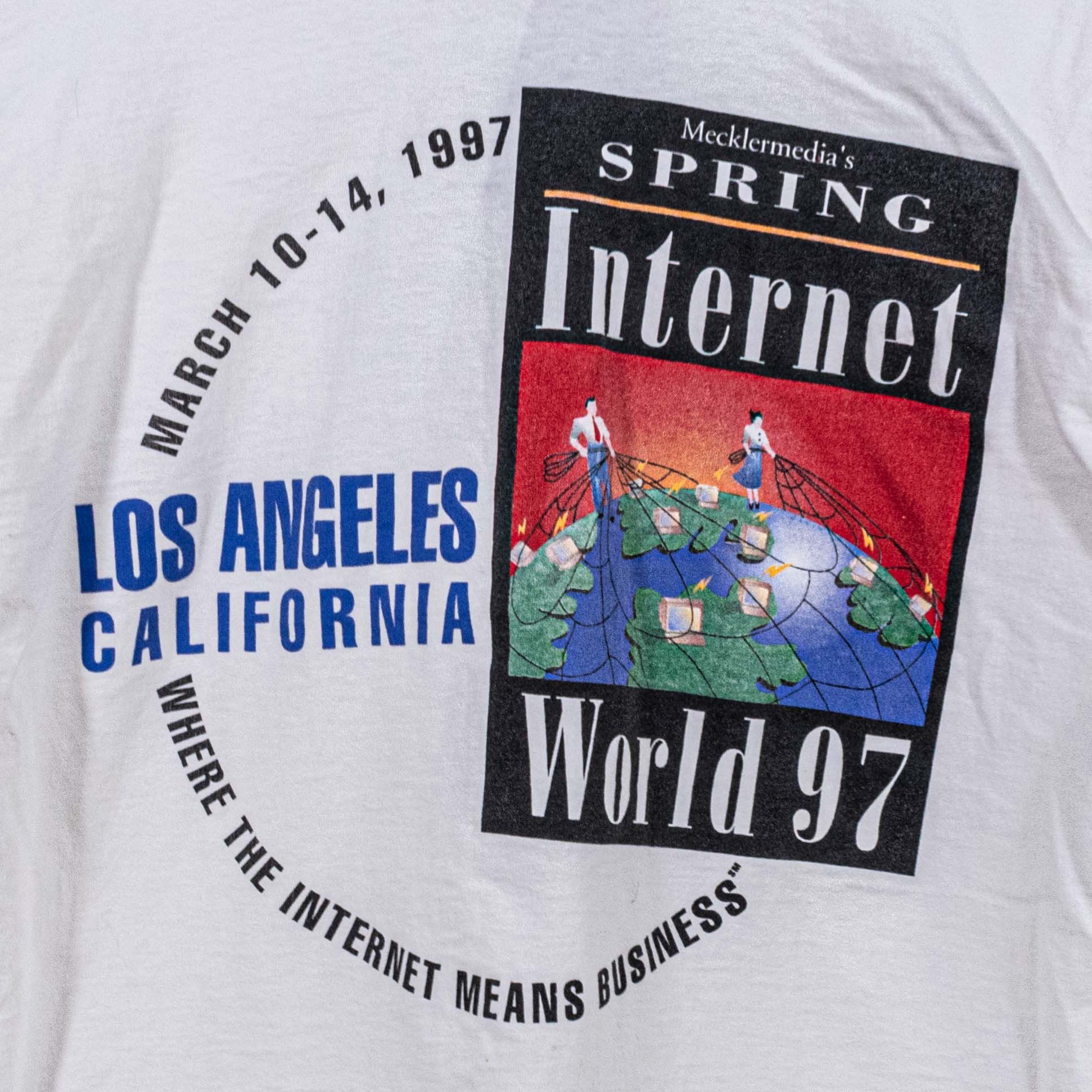 Vintage Vtg 1997 Internet World Tech Tee XL - USA Single Stitch Size US XL / EU 56 / 4 - 3 Thumbnail