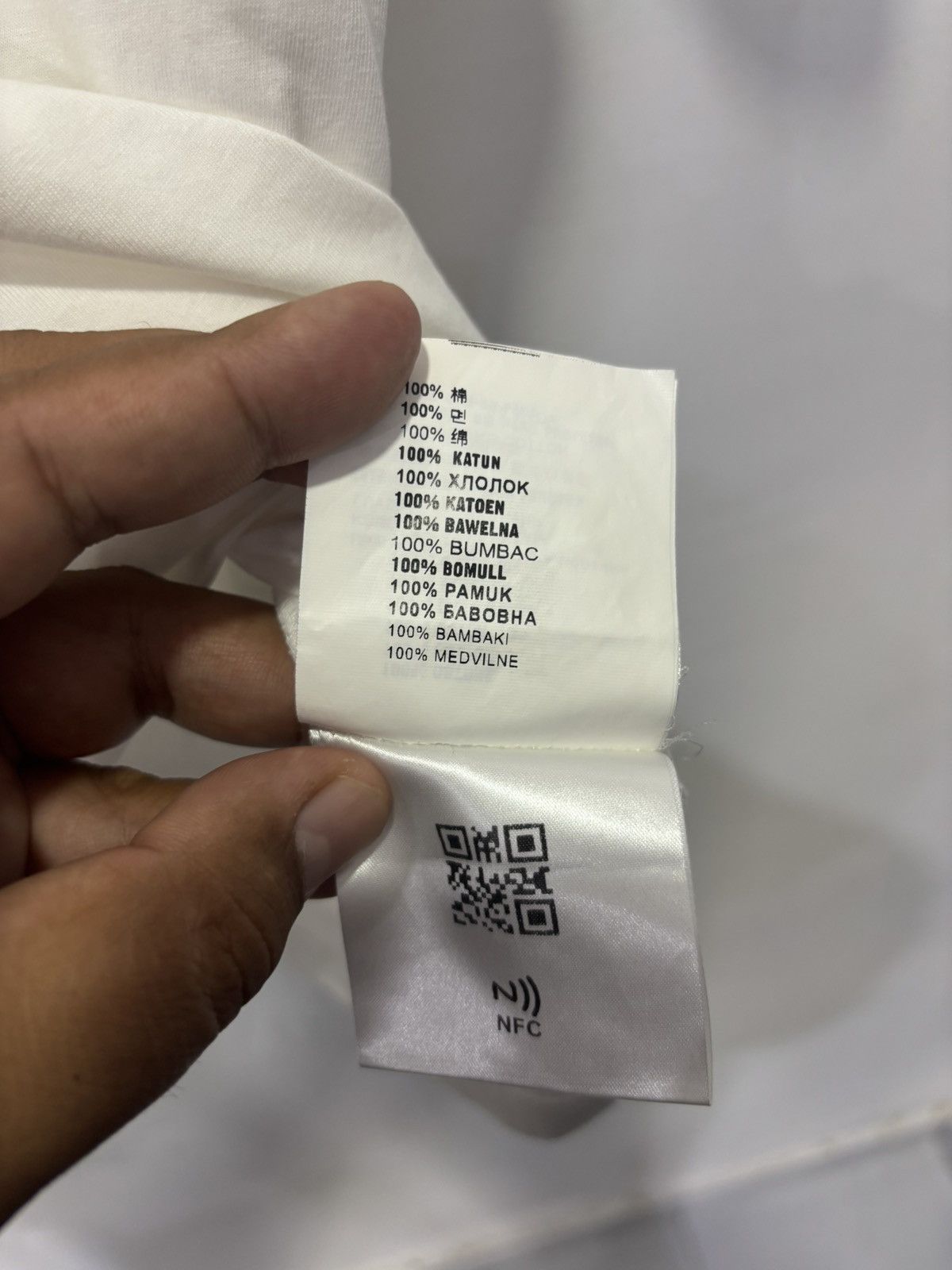 Prada Prada Embroidery Tshirt Size US M / EU 48-50 / 2 - 6 Thumbnail