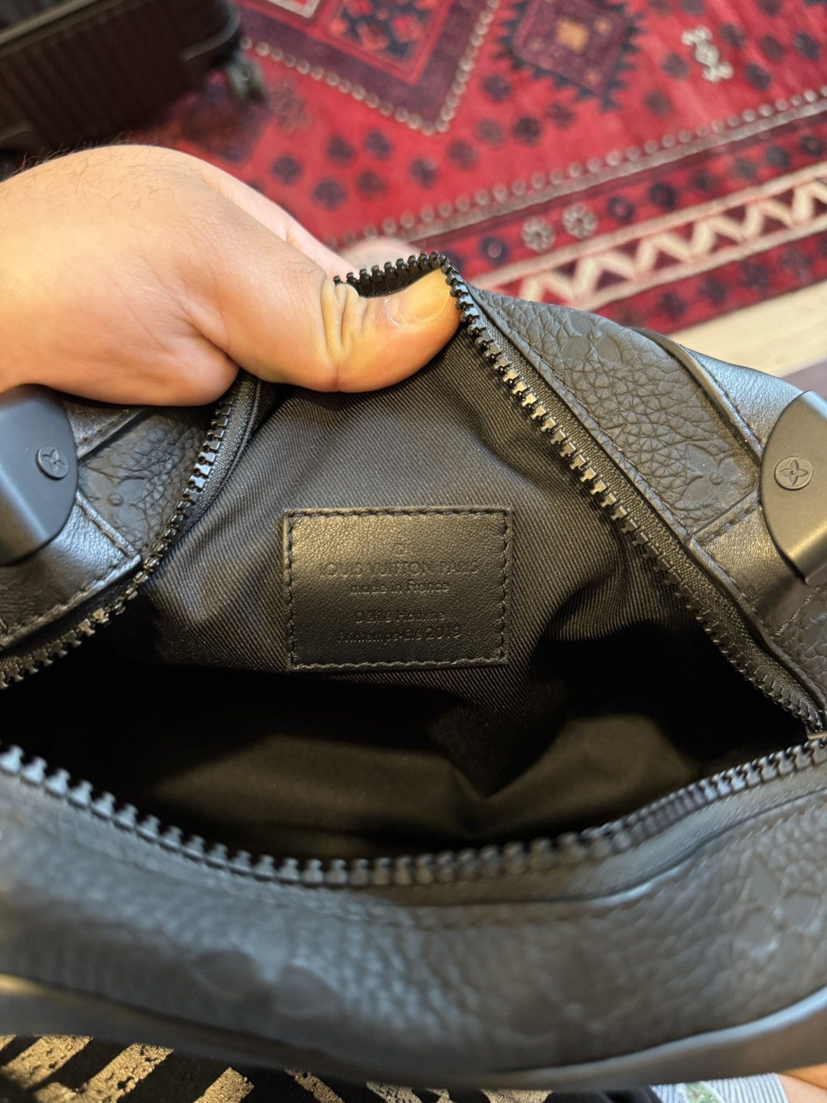Louis Vuitton Louis Vuitton Soft Trunk x Virgil Abloh Size ONE SIZE - 9 Thumbnail