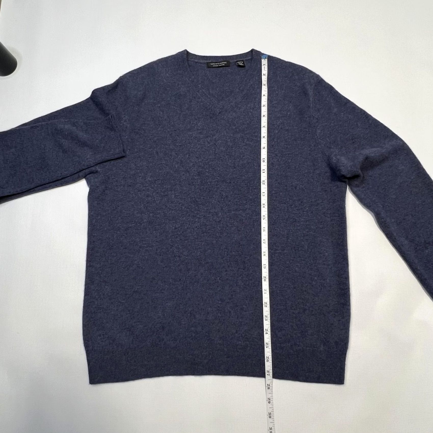 Saks Fifth Avenue Saks Fifth Avenue Sweater Mens Large Blue Cashmere Pullover V-Neck Soft Classic Size US L / EU 52-54 / 3 - 7 Thumbnail