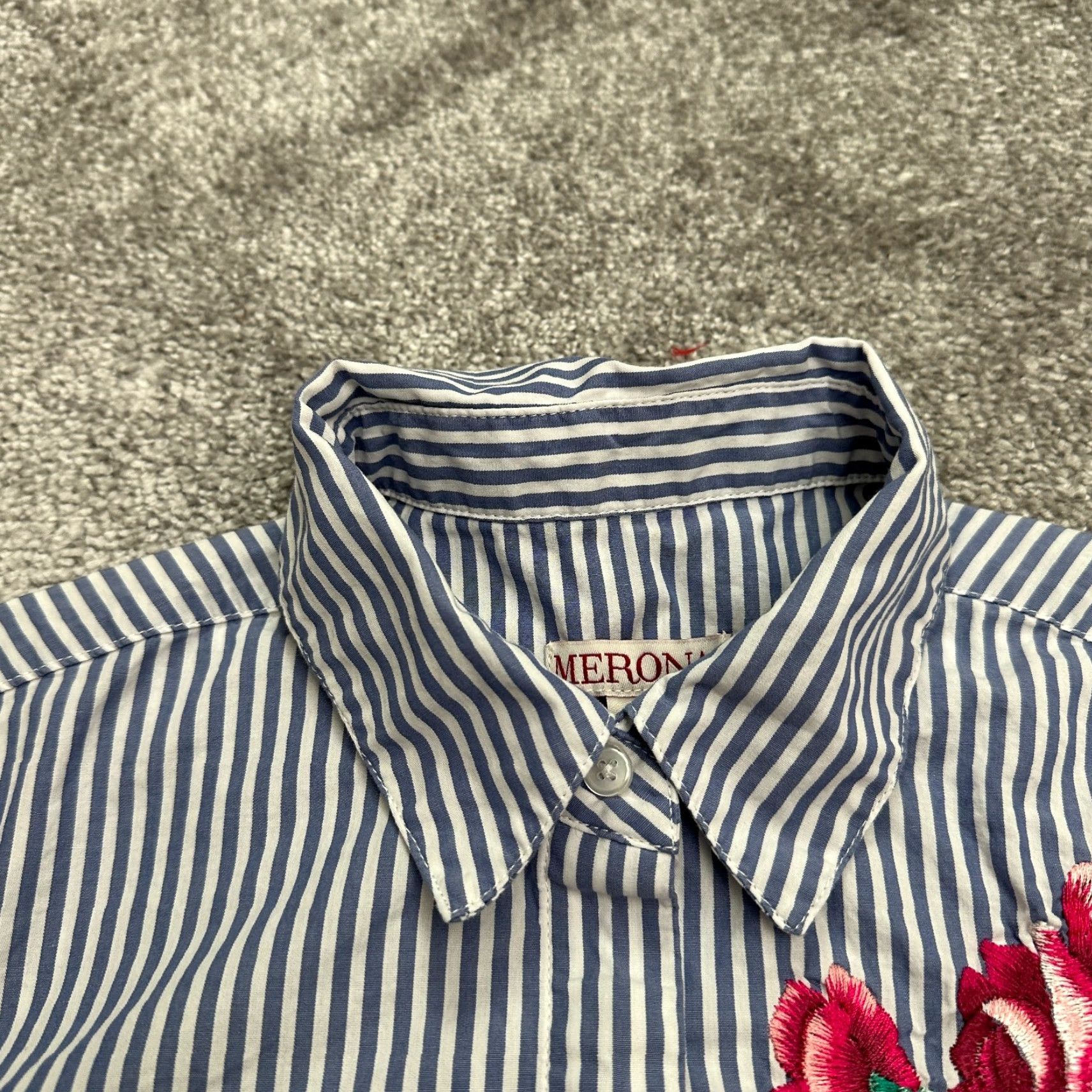 Merona Merona Shirt Womens XS Blue Striped Embroidered Bell Sleeve Button-Up Size XS / US 0-2 / IT 36-38 - 4 Thumbnail