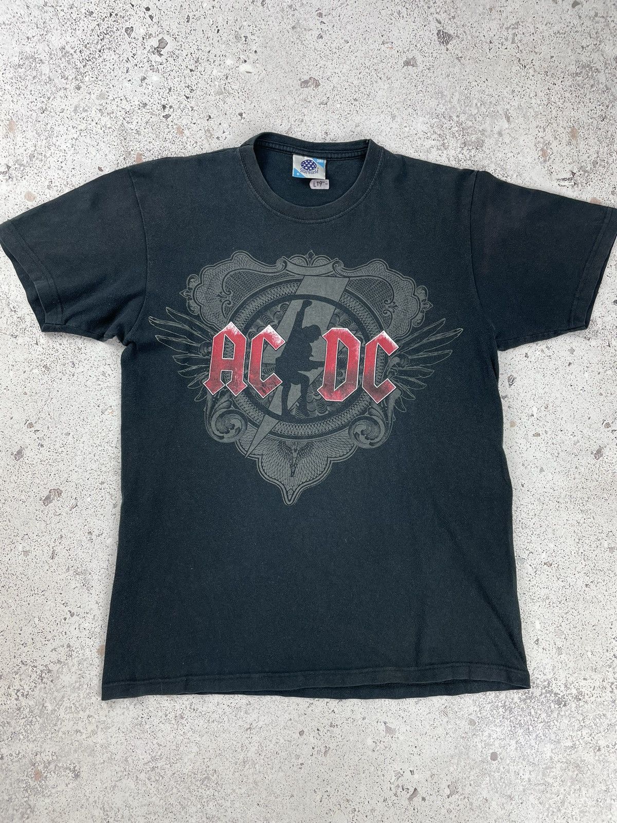 Vintage Vintage Ac/Dc Rock Band tee t-shirt Size US S / EU 44-46 / 1 - 1 Preview
