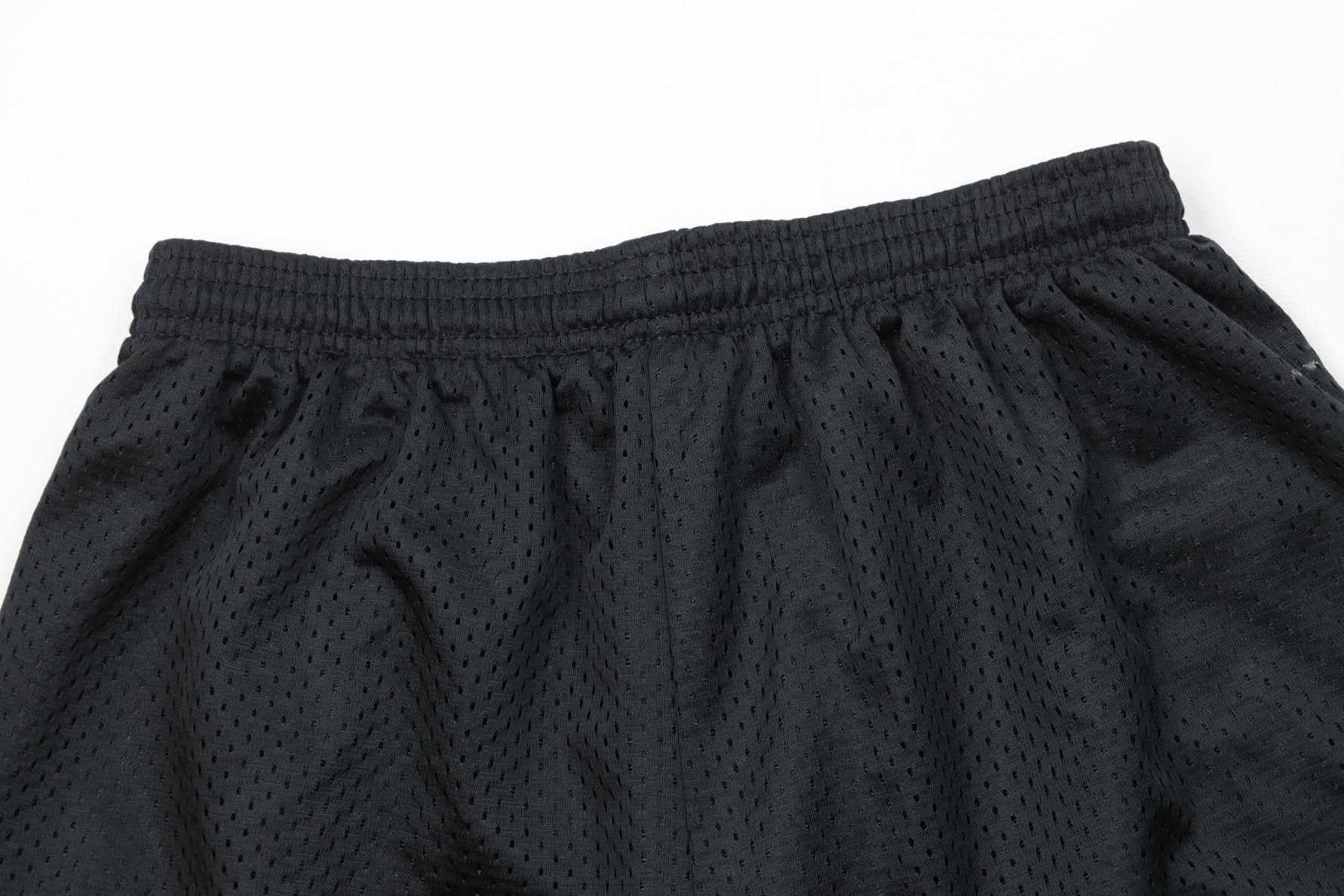 Vintage Vintage 90s Streetwear Mesh Above Knee Shorts Black Size US 32 / EU 48 - 9 Thumbnail