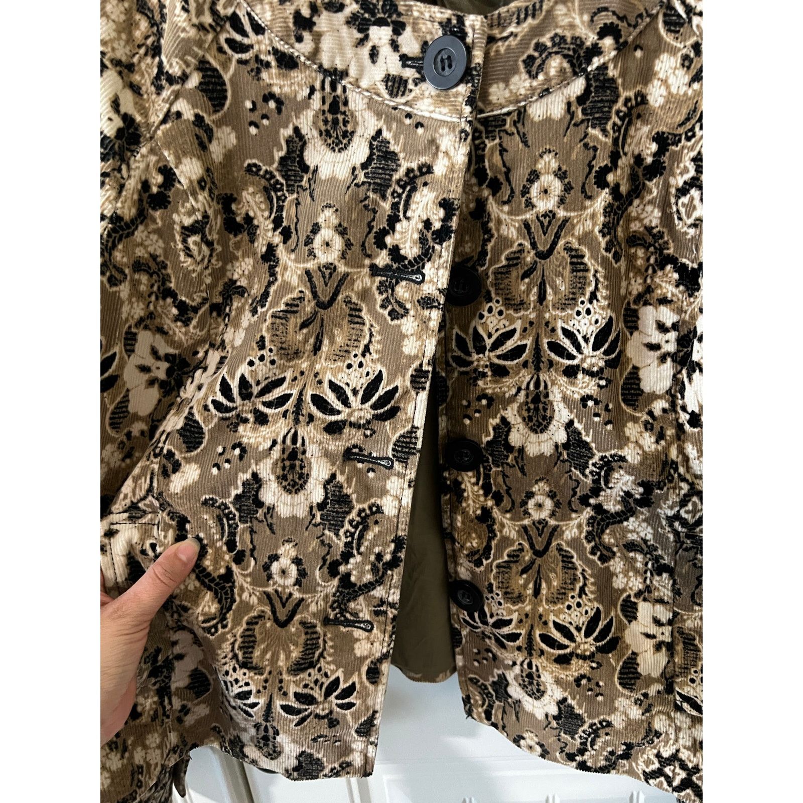 Charter Club Women’s Corduroy Blazer Jacket Beige Taupe Floral Button Up Size XL / US 12-14 / IT 48-50 - 6 Thumbnail