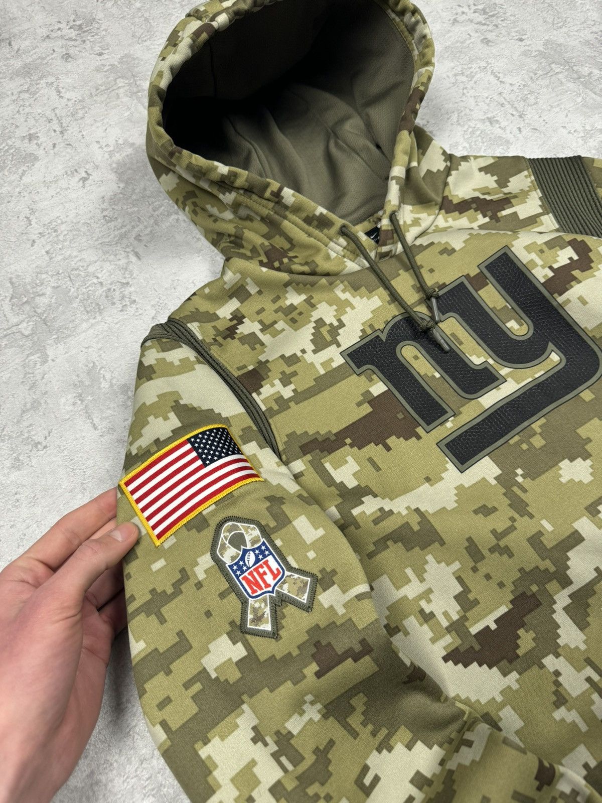 NFL Nike New York Giants Salute To Service Hoodie Camo Size M Size US M / EU 48-50 / 2 - 7 Thumbnail