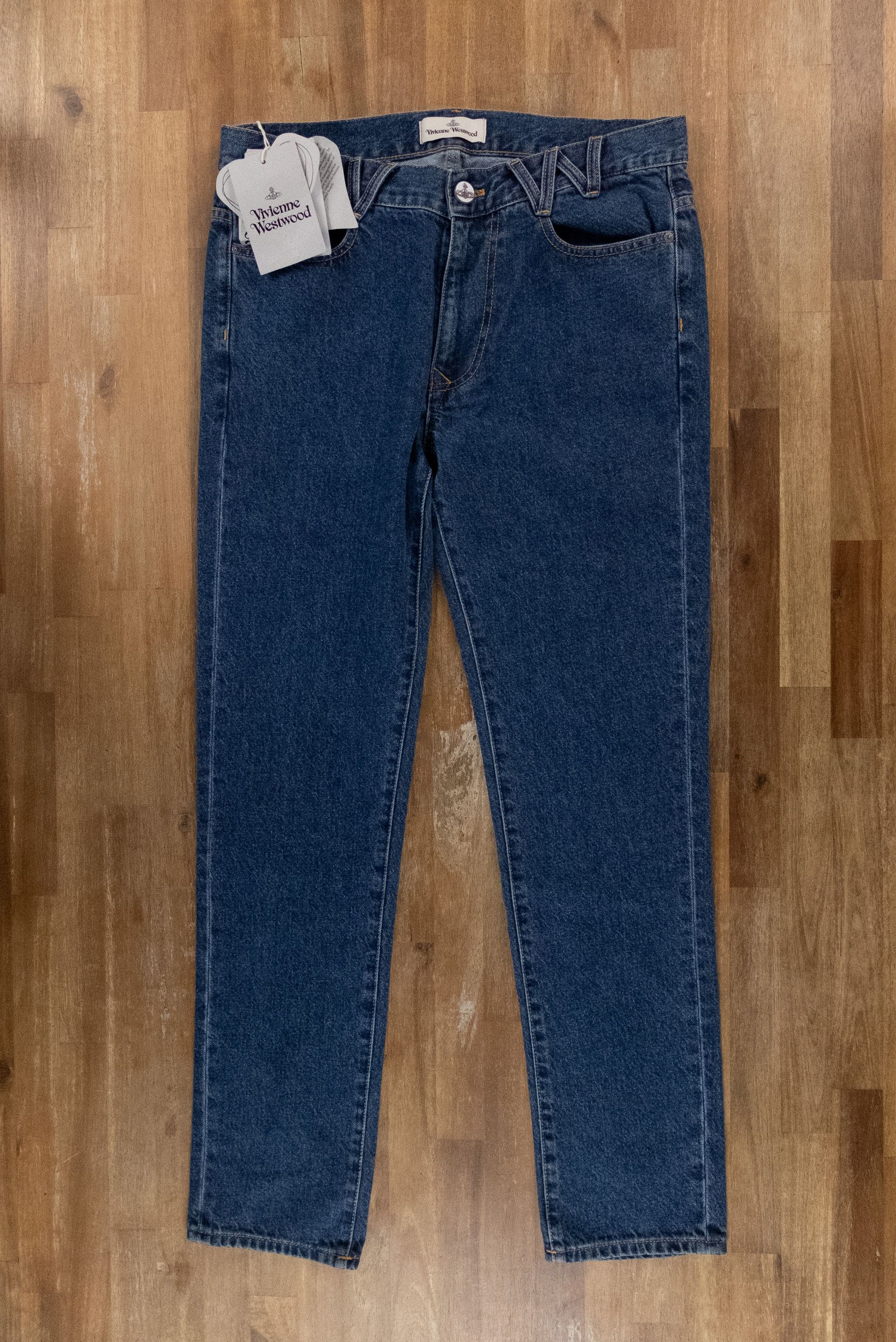 Vivienne Westwood VIVIENNE WESTWOOD tapered spray VW logo print jeans 32 Size US 32 / EU 48 - 1 Thumbnail