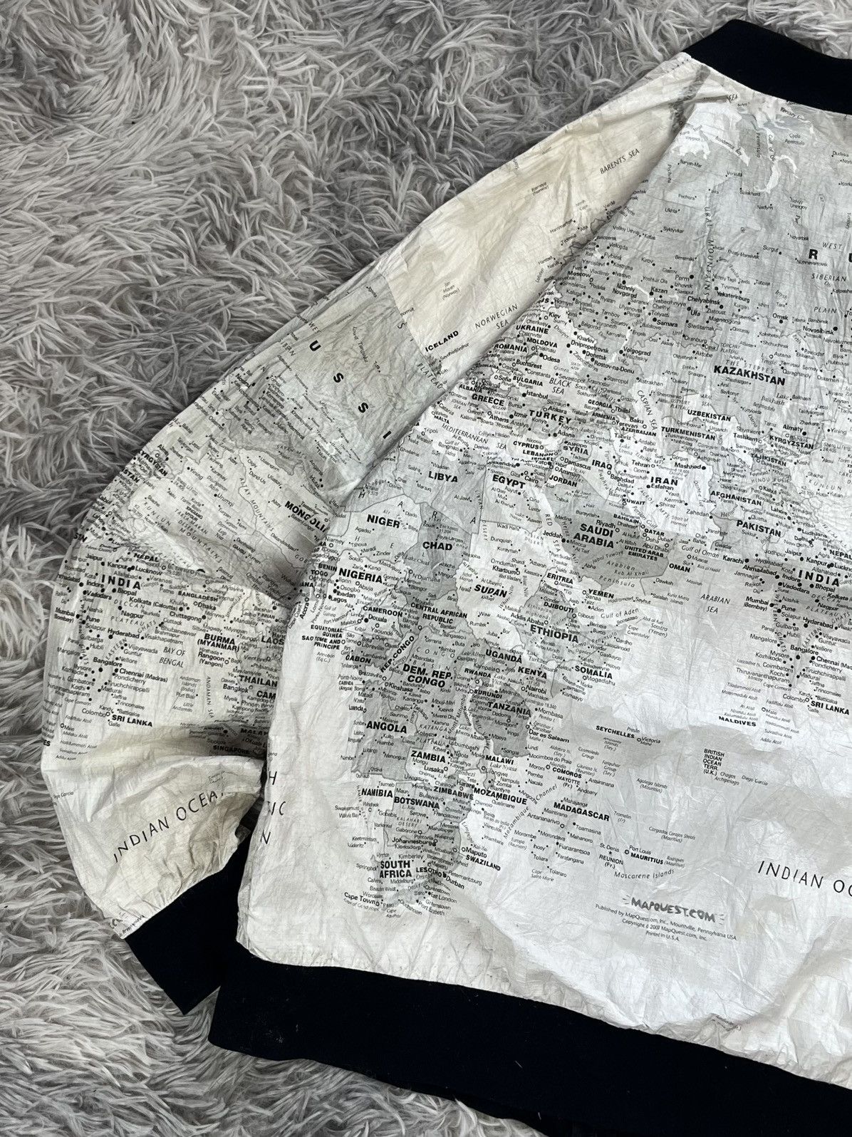 Vintage Vintage world map Kurt cobain jacket Size US S / EU 44-46 / 1 - 12 Thumbnail