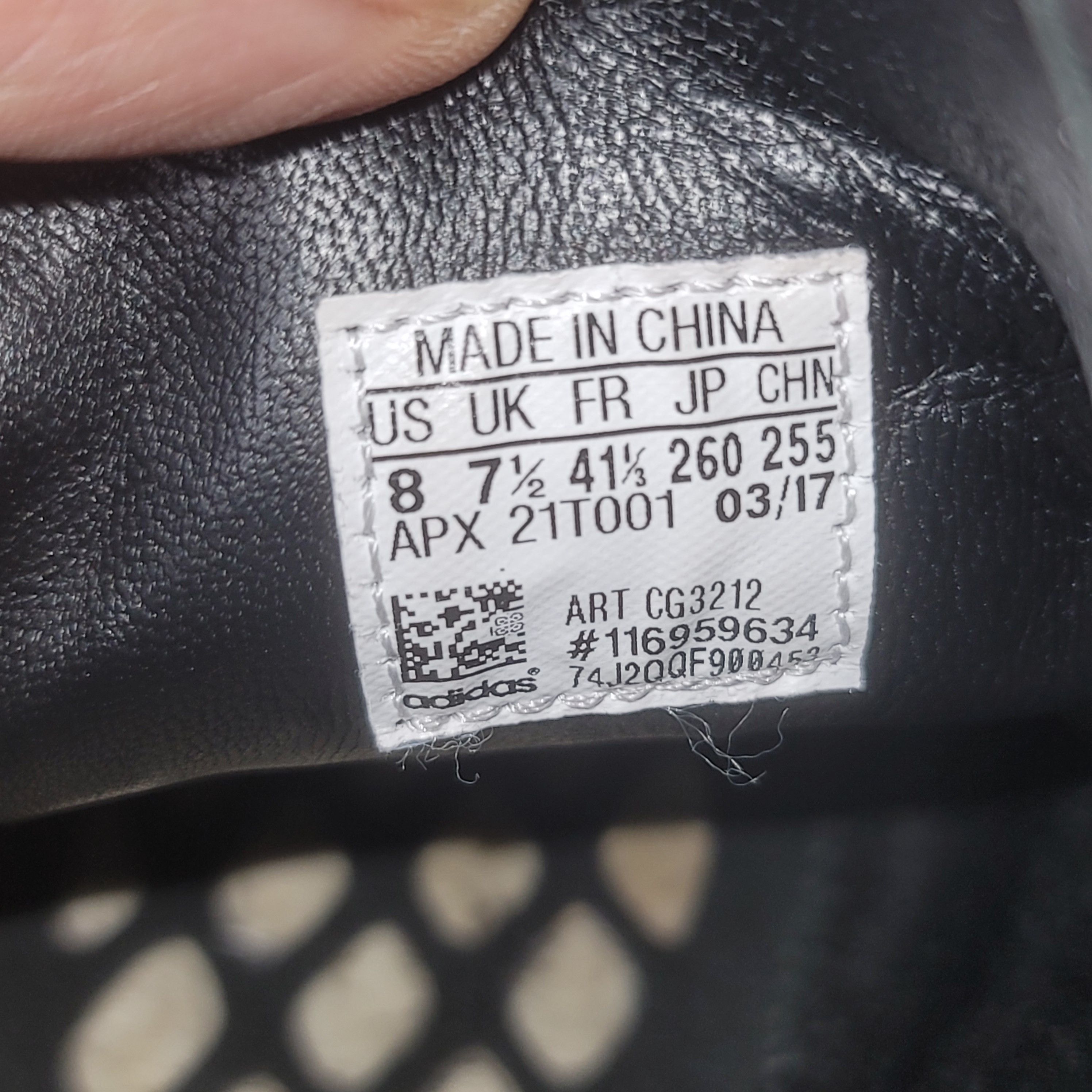 Y-3 × Yohji Yamamoto Adidas Y-3 Yohji Yamamoto Pure Boost Size US 8 / EU 41 - 5 Thumbnail