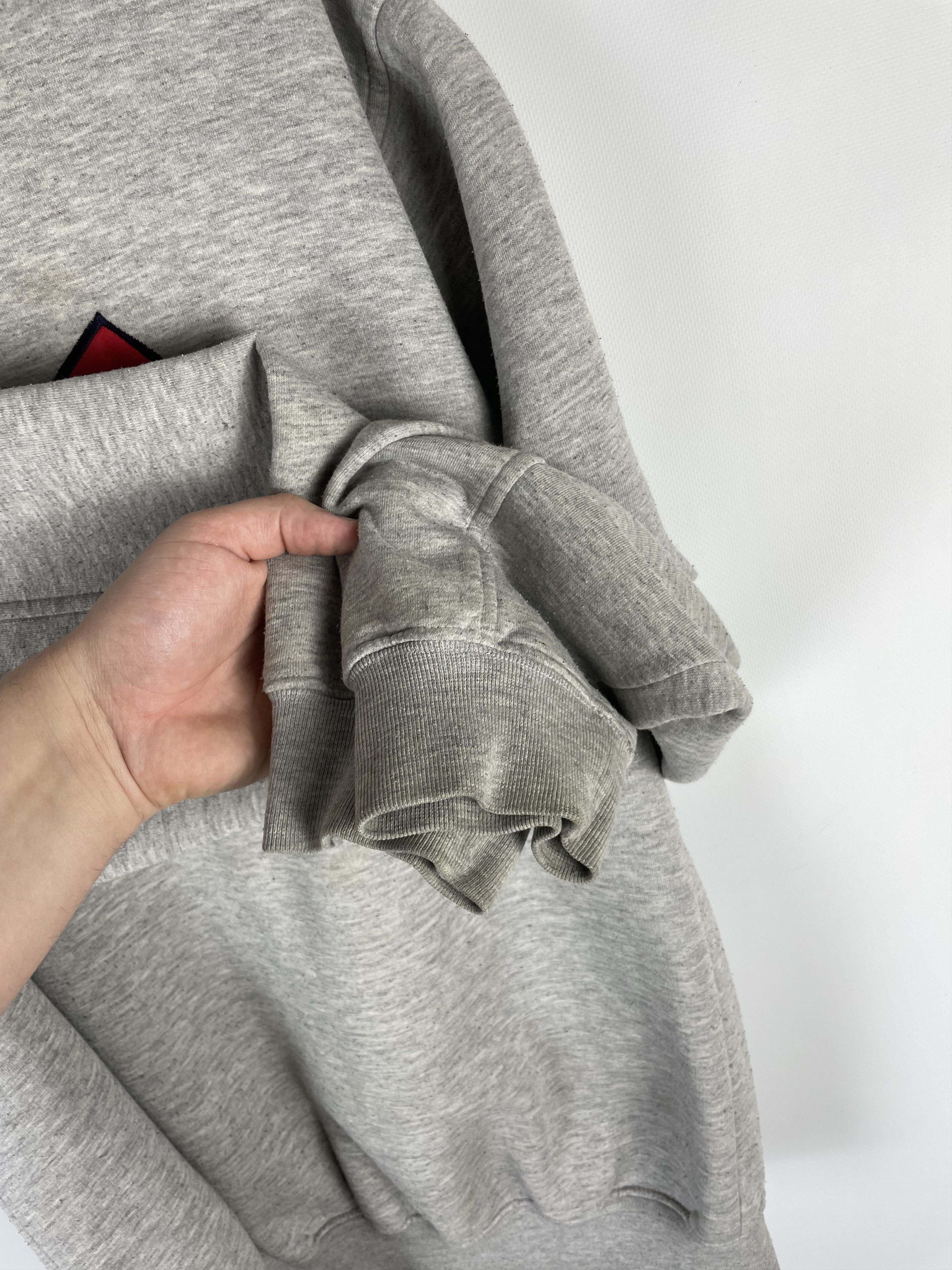 Vintage Vintage Distressed Wu-Tang 1996 Sweatshirt Size US L / EU 52-54 / 3 - 8 Thumbnail