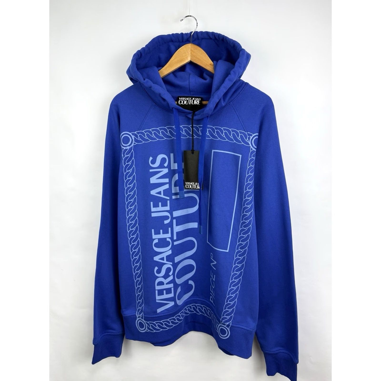 Versace Jeans Couture VERSACE JEANS COUTURE Hoodie L Blue NWT Mens Pullover Over Design Colorful Italy Size US L / EU 52-54 / 3 - 5 Thumbnail