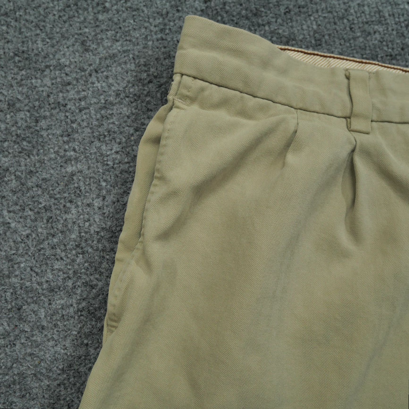 Tommy Bahama Tommy Bahama Shorts Mens 42 Tan Khaki Silk Chino Casual Adult Size US 42 / EU 58 - 3 Thumbnail