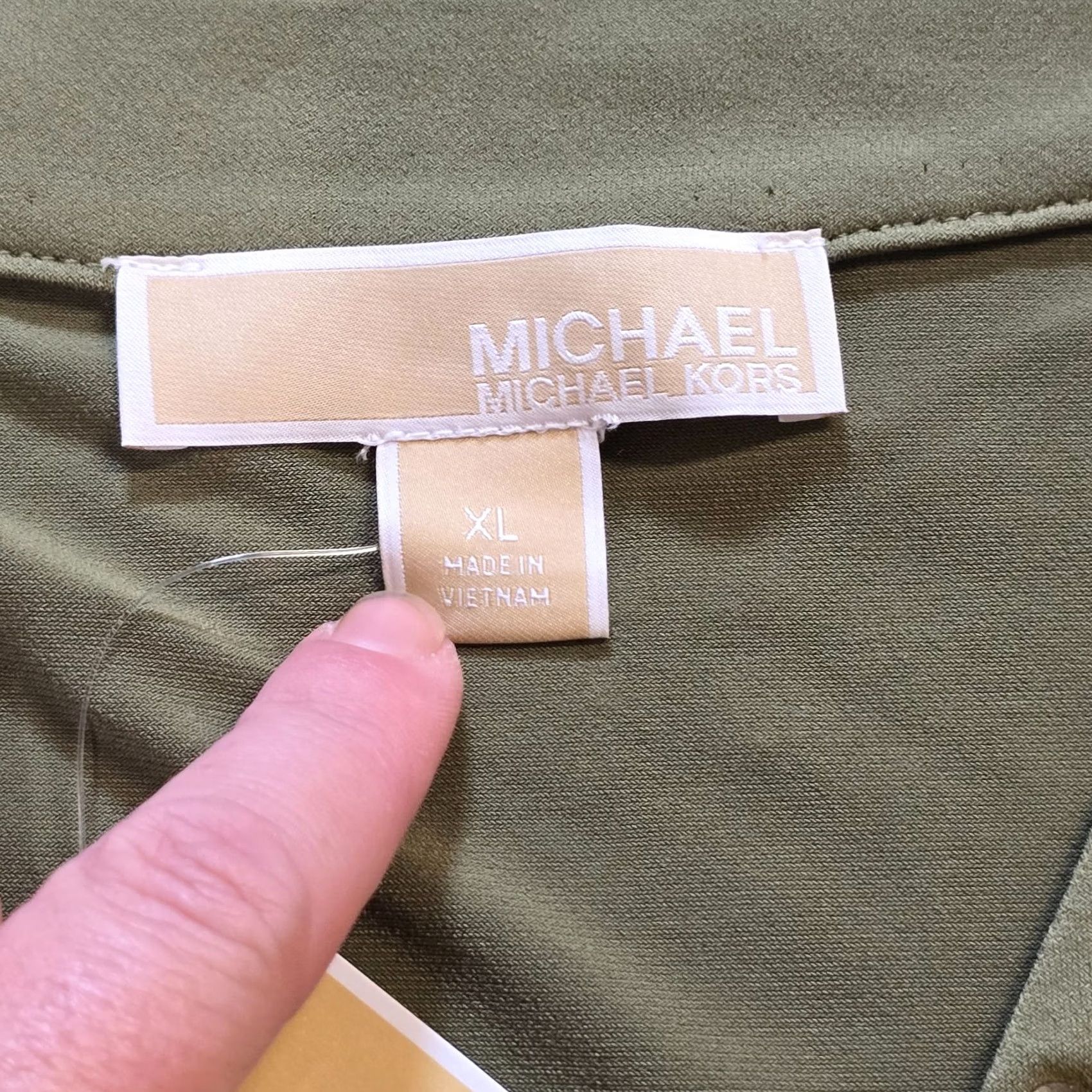 Michael Kors Michael Kors Top Womens Size XL Green Studded Stretchy Travel No Iron Casual Size XL / US 12-14 / IT 48-50 - 4 Thumbnail