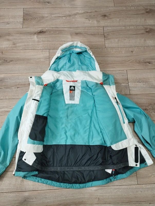 Nike ACG Nike ACG Outer Layer 3 ski snowboard jacket size L Size L / US 10 / IT 46 - 8 Thumbnail