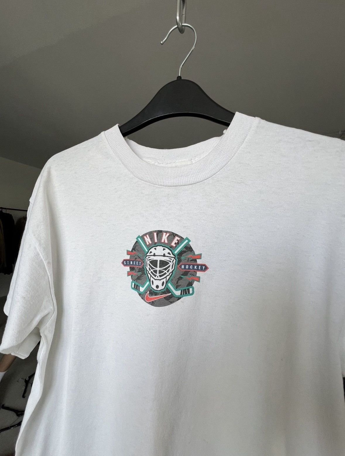 Nike Vintage Nike Graphic T-shirt Size US S / EU 44-46 / 1 - 2 Thumbnail
