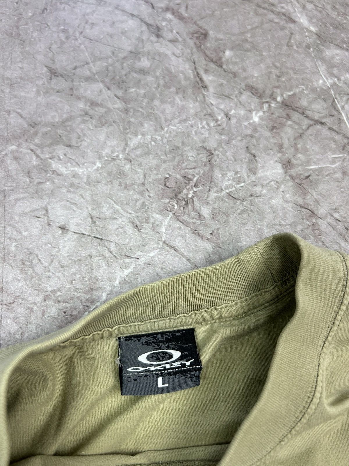 Japanese Brand × Oakley × Vintage Vintage Oakley vintage distressed t shirt Size US L / EU 52-54 / 3 - 5 Thumbnail