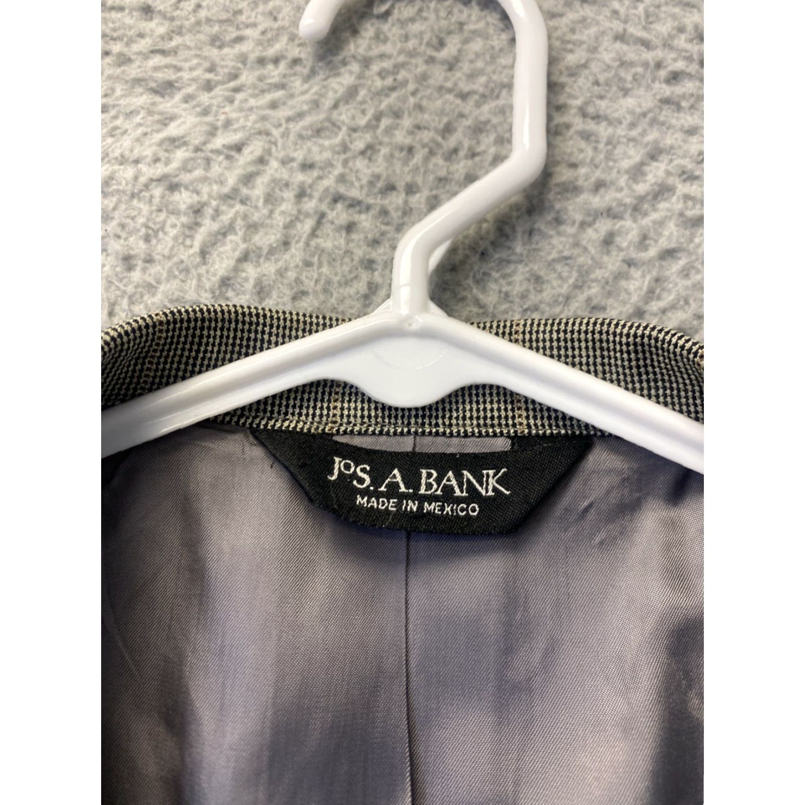 Jos. A. Bank Jos. A. Bank Suit Jacket Coat Mens 41R Tailored Fit Plaid Gray Two Button Notch Lapel Short Wool Dry Clean Only Size 42R - 4 Thumbnail