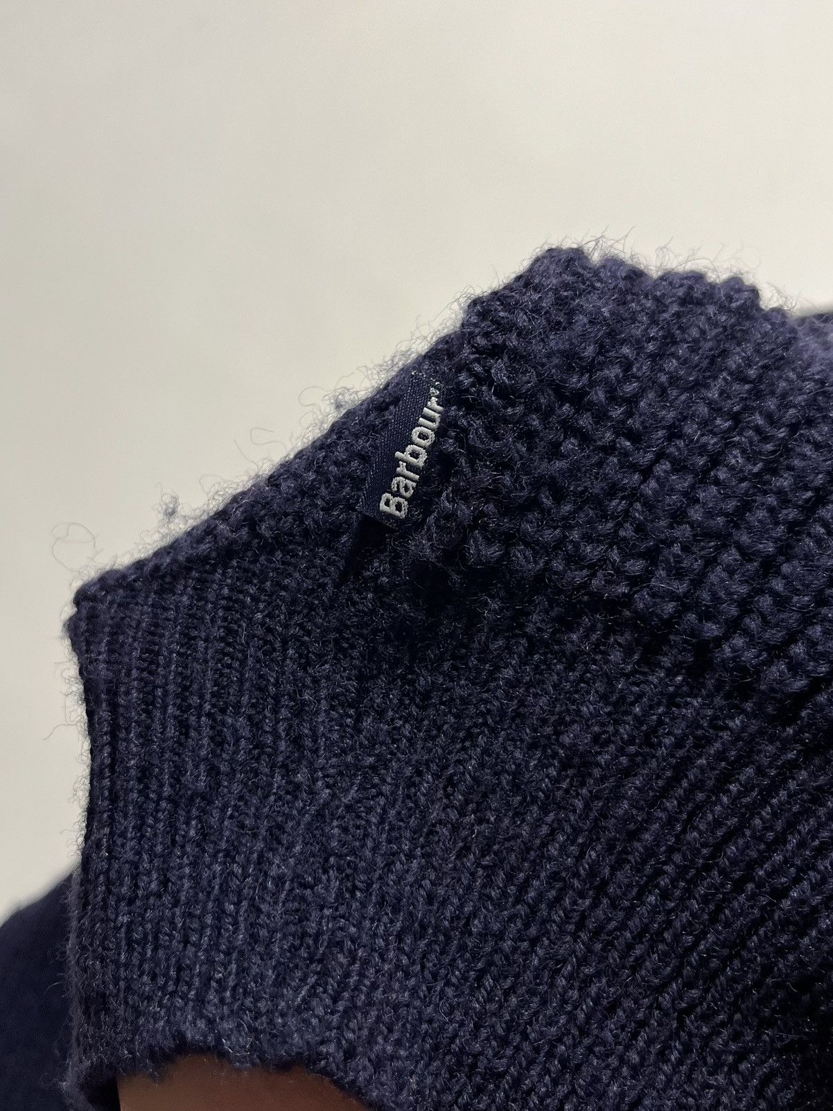 Barbour Vintage Barbour pure wool sweater Made in Scotland 🏴󠁧󠁢󠁳󠁣󠁴󠁿 Size US XL / EU 56 / 4 - 8 Thumbnail