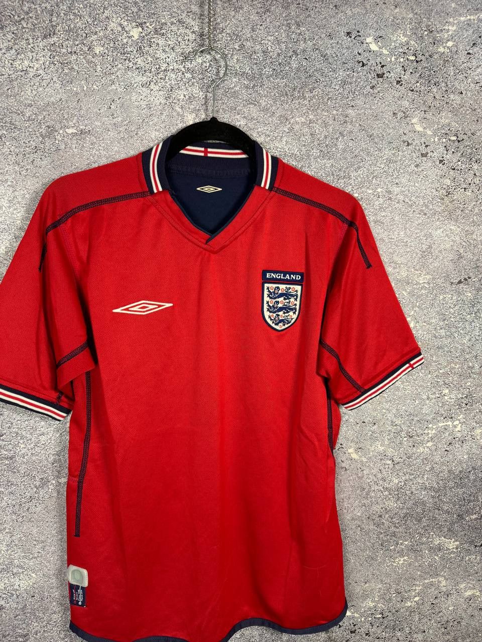 Umbro England National Team 2002 Umbro Soccer Jersey Size US M / EU 48-50 / 2 - 3 Thumbnail
