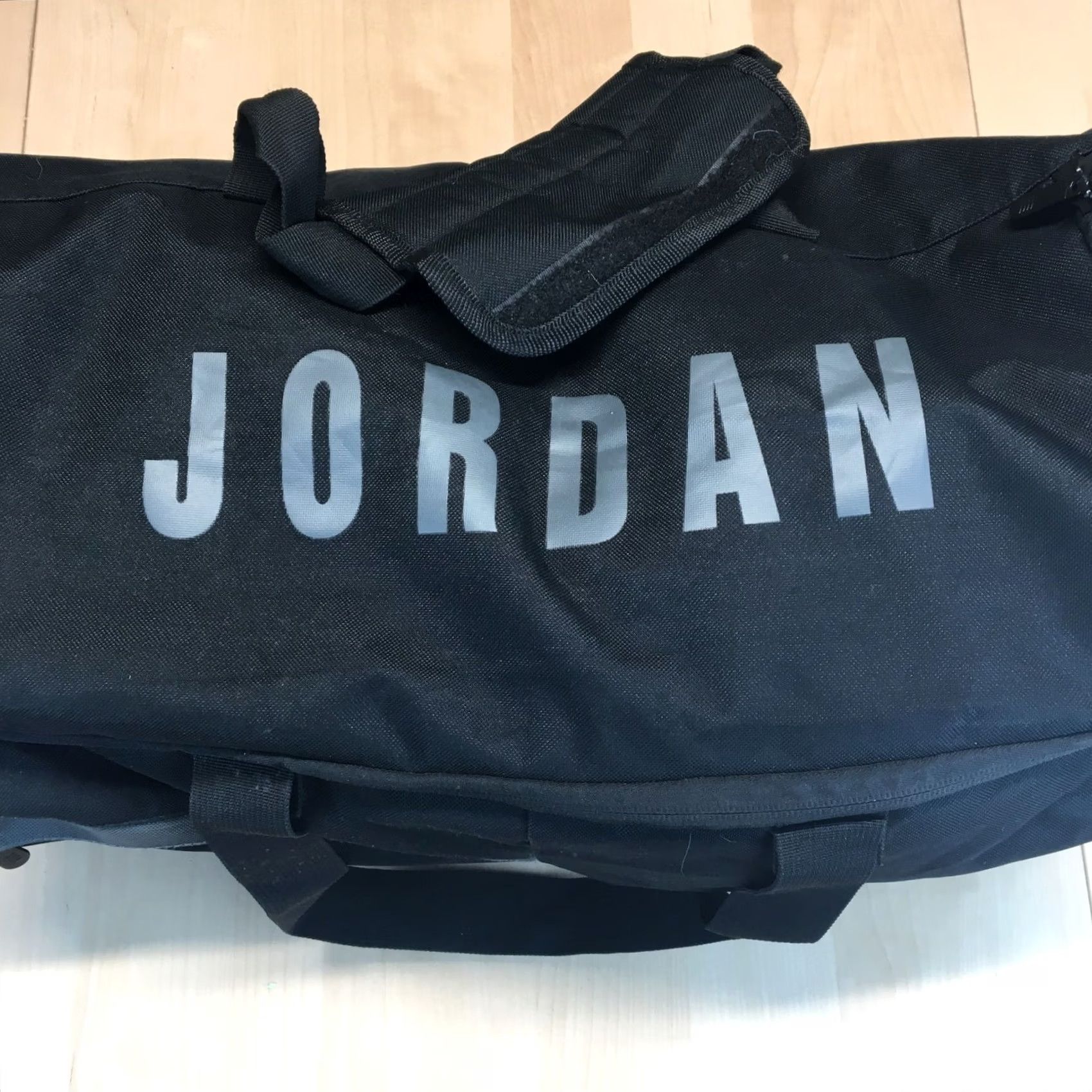 Jordan Brand Nike Jordan Duffle Bag Black Spellout 20" Duffel Carry On Overnight Travel Sports Mens Medium Size ONE SIZE - 2 Thumbnail