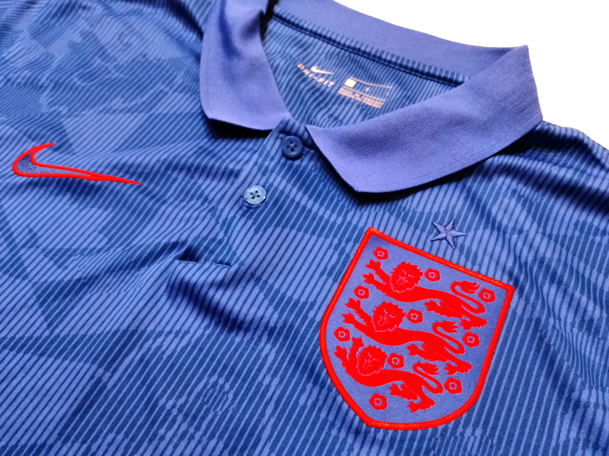 Nike England 2020–2022 Away Jersey Nike CD0696-430 – Size L Size US L / EU 52-54 / 3 - 3 Thumbnail