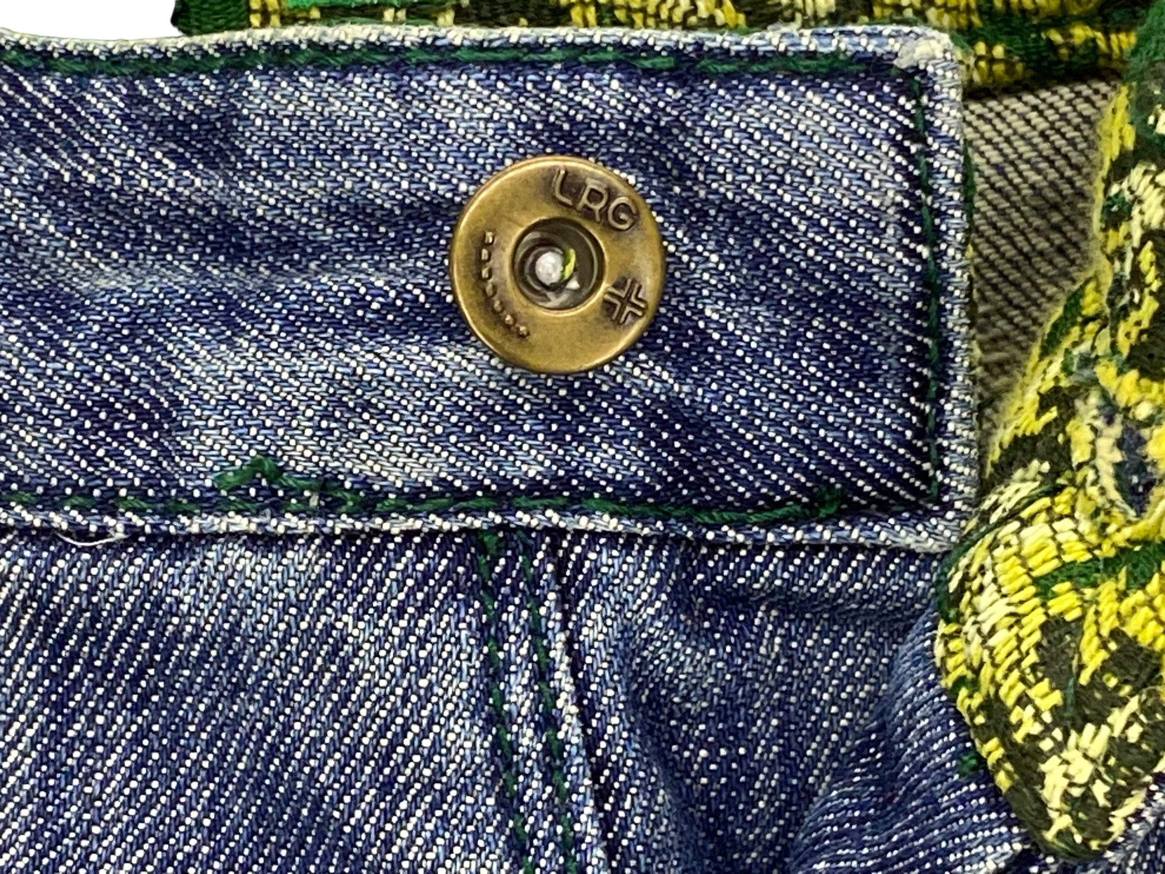 Japanese Brand × LRG LRG Jeans Distressed Jeans Faded Jeans Size US 37 - 12 Thumbnail