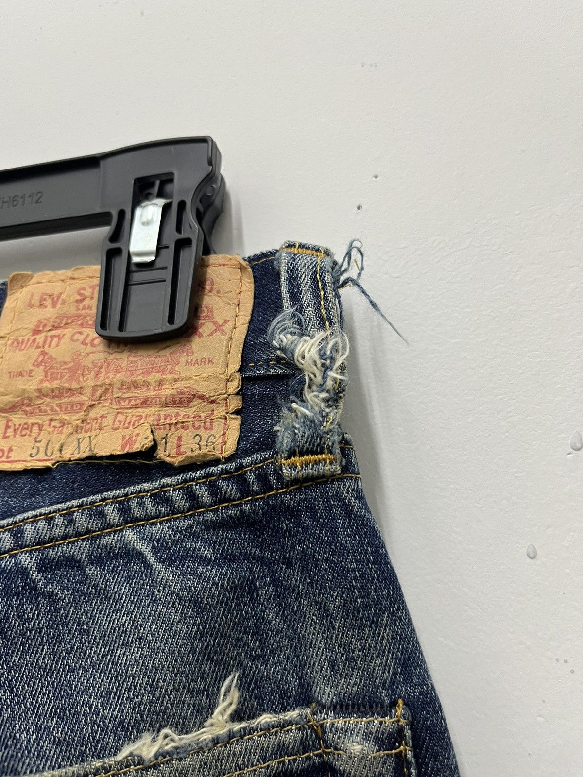 Levi's Vintage Levis 501 XX Big E Selvedge Repaired Denim W30 Size US 30 / EU 46 - 20 Thumbnail